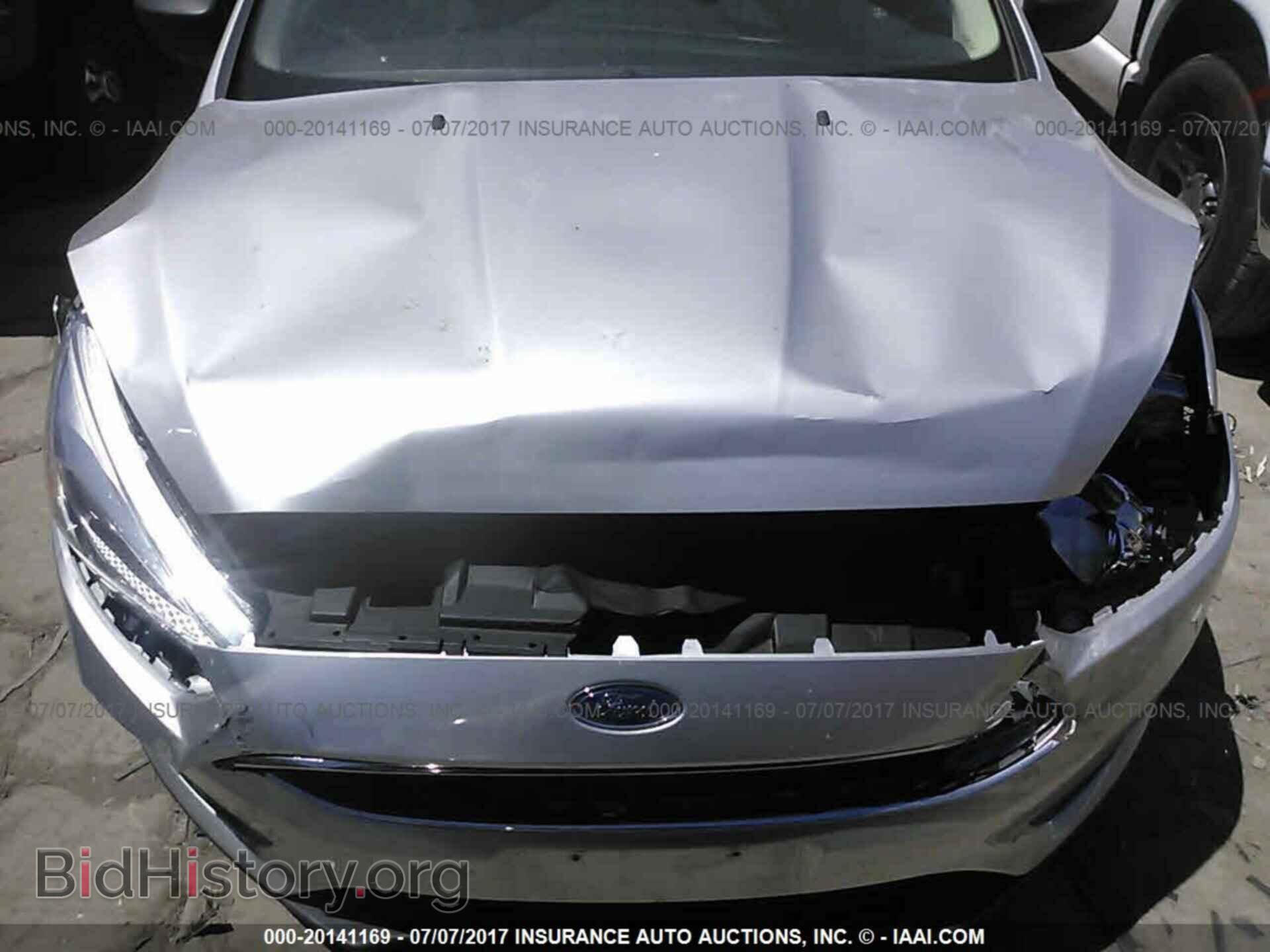 2016 Ford Focus - VIN: 1FADP3E24GL289553 - Photo 6
