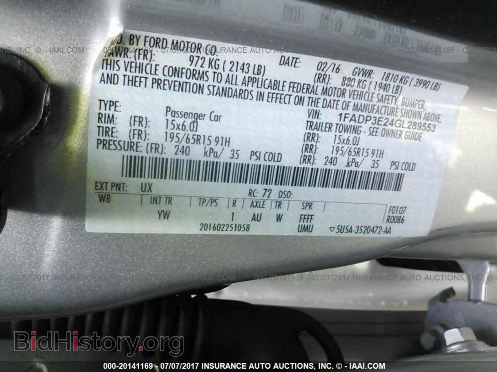 2016 Ford Focus - VIN: 1FADP3E24GL289553 - Photo 9