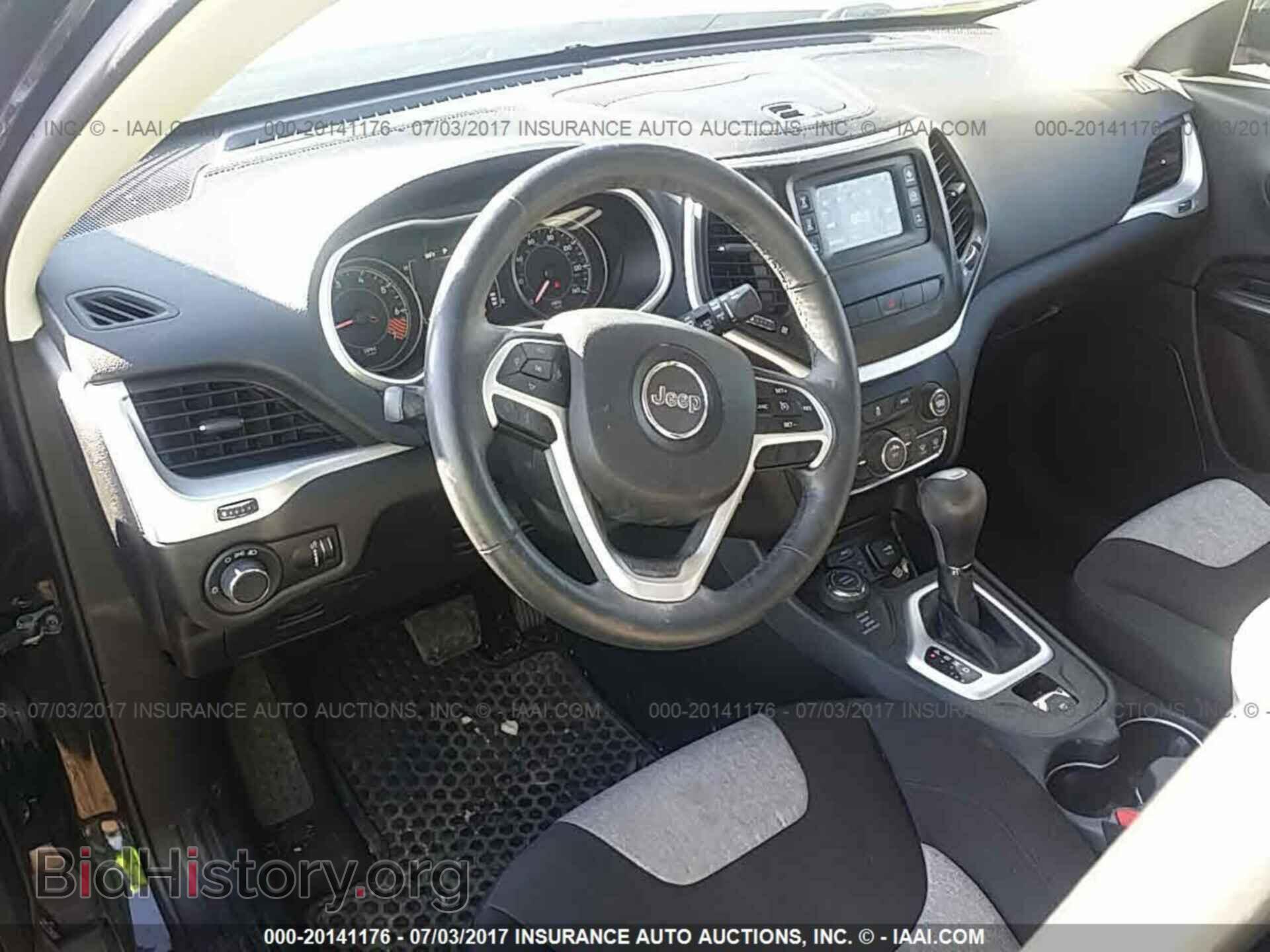 2014 Jeep Cherokee - VIN: 1C4PJMAB4EW177738 - Фото 5