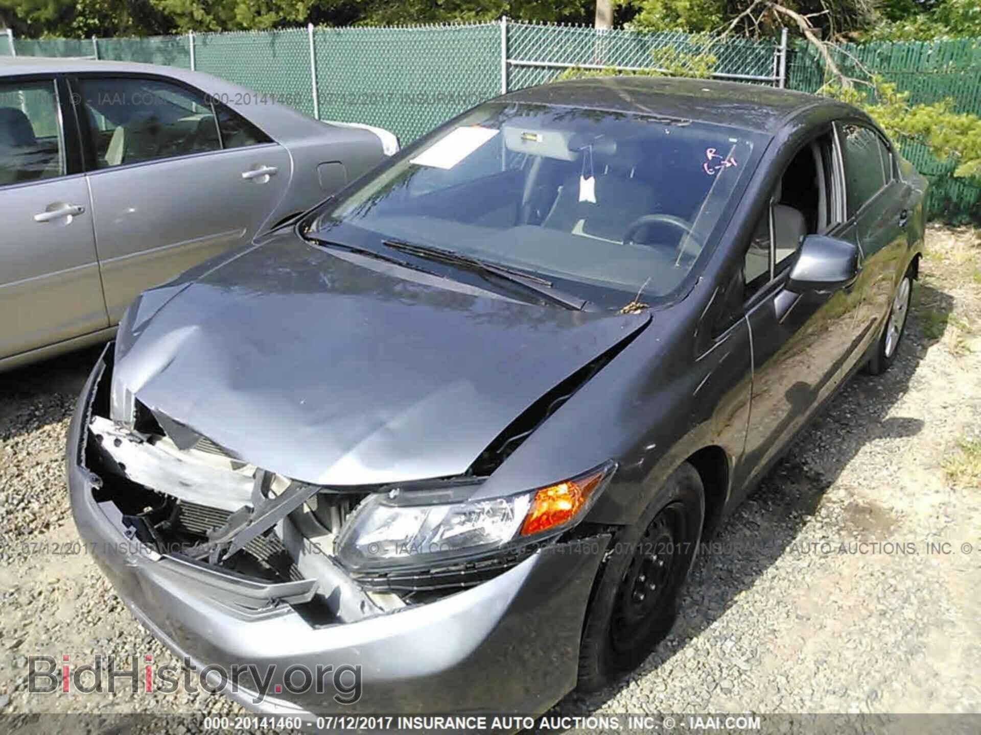 2012 Honda Civic - VIN: 19XFB2F56CE348089 - Photo 2