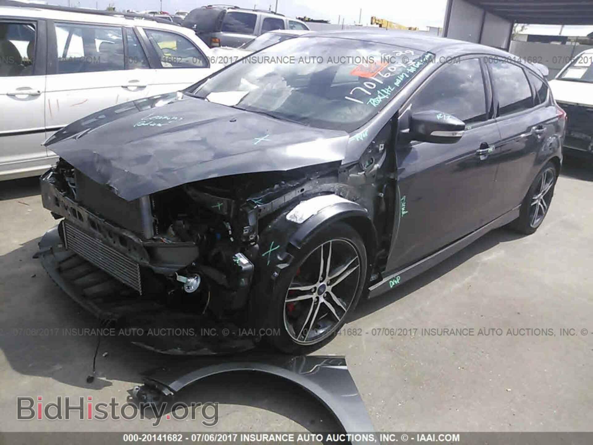 2016 Ford Focus - VIN: 1FADP3L95GL281476 - Фото 2