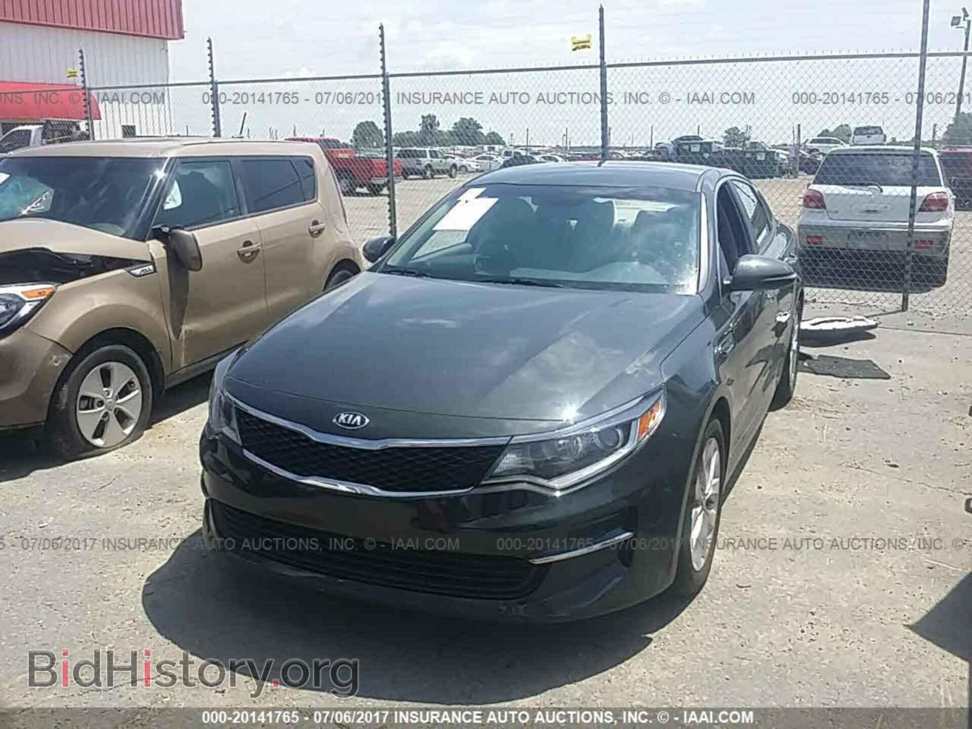 2016 Kia Optima - VIN: 5XXGT4L37GG003053 - Фото 2