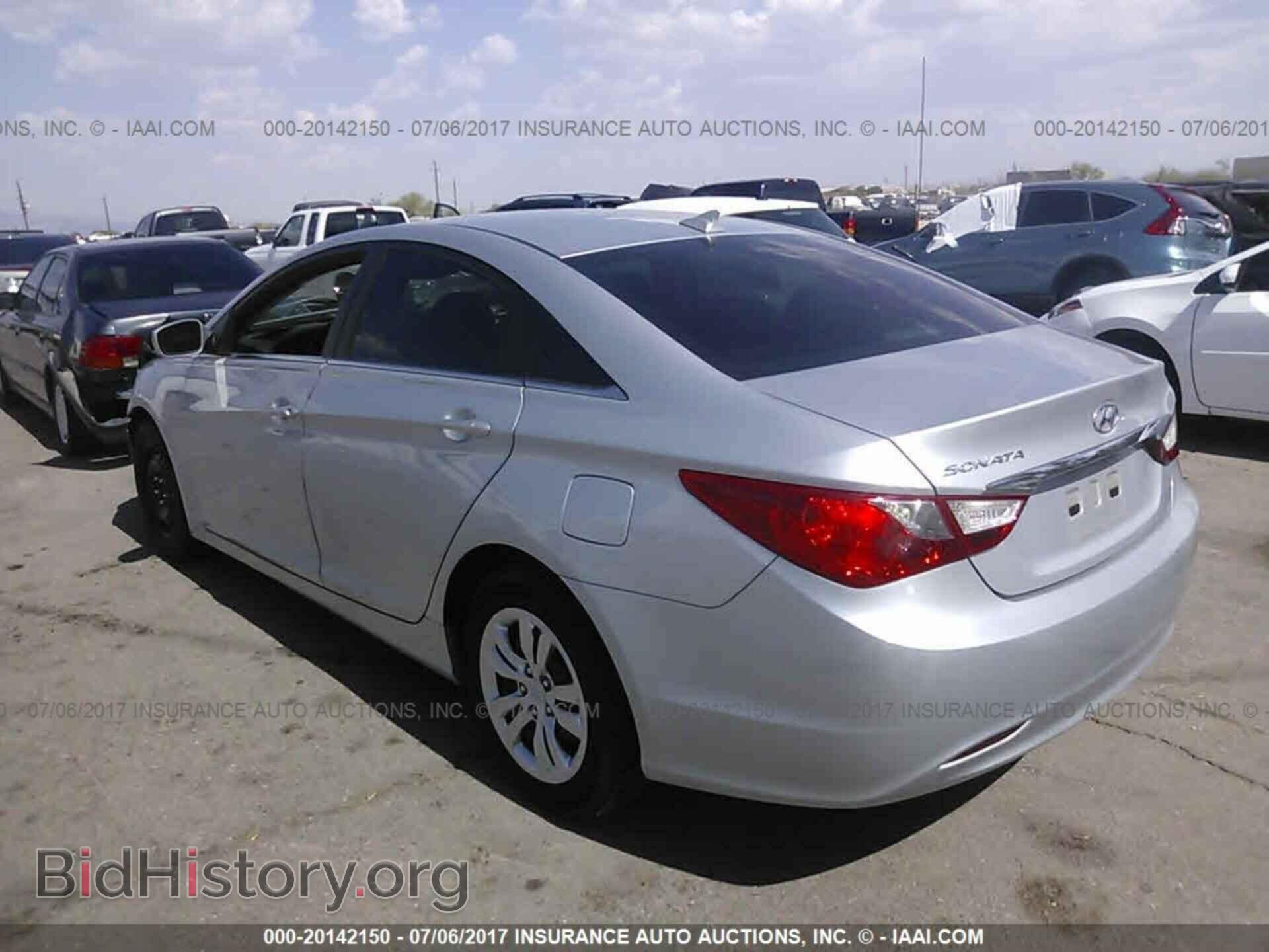 2012 Hyundai Sonata - VIN: 5NPEB4AC7CH456990 - Фото 3