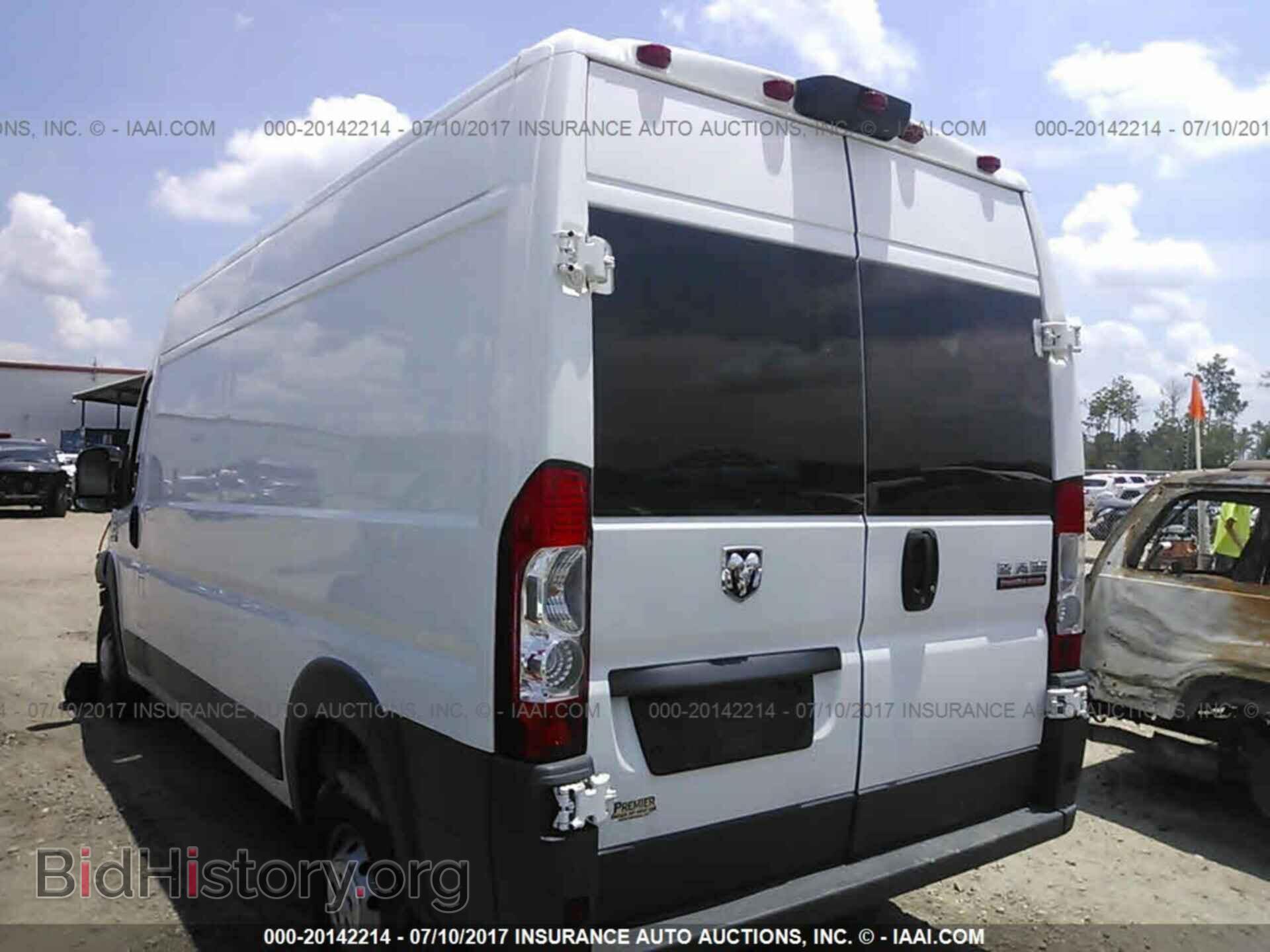 2014 Ram Promaster 2500 - VIN: 3C6TRVDG4EE123975 - Фото 3