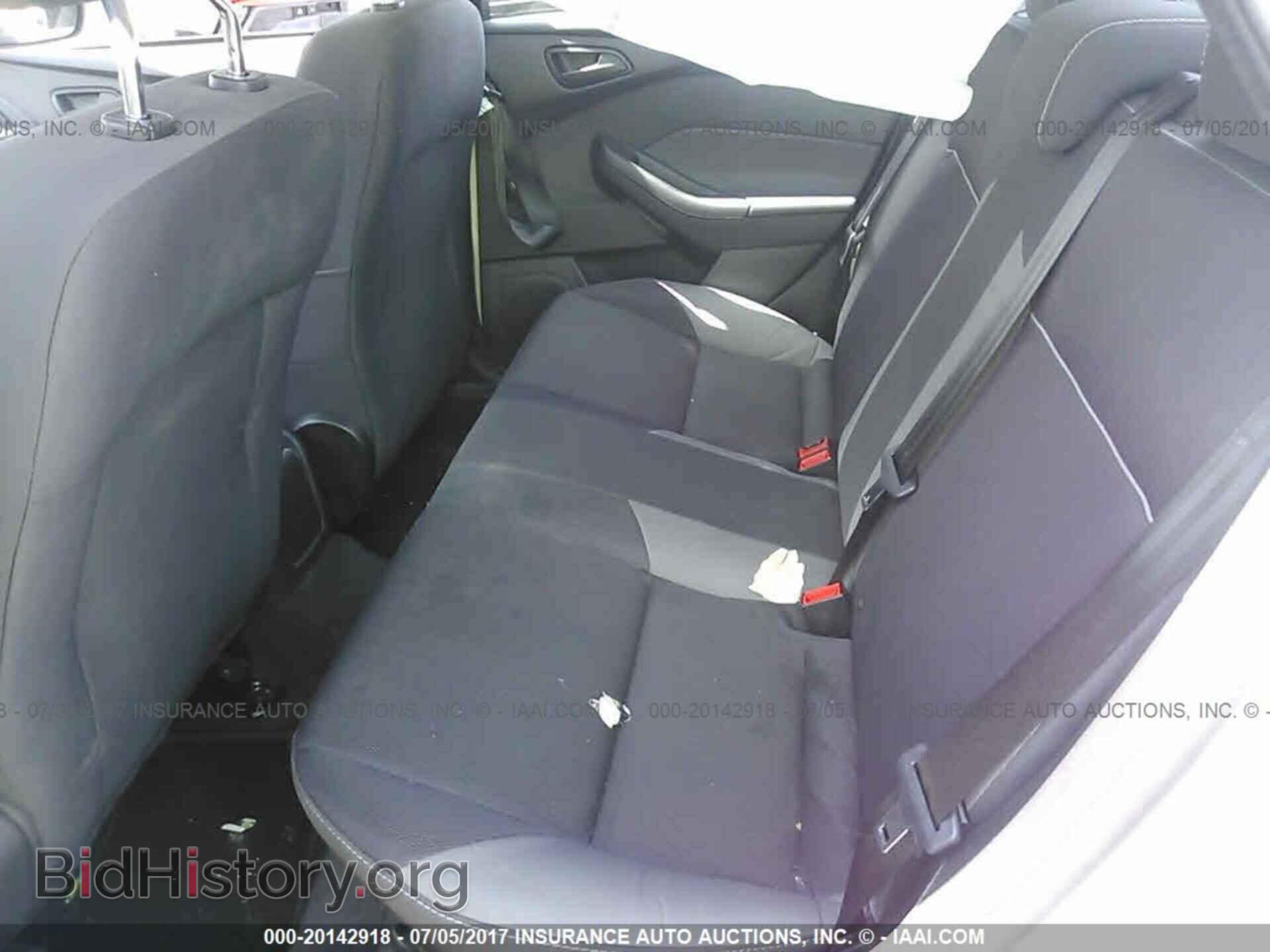 2014 Ford Focus - VIN: 1FADP3E25EL430756 - Photo 8