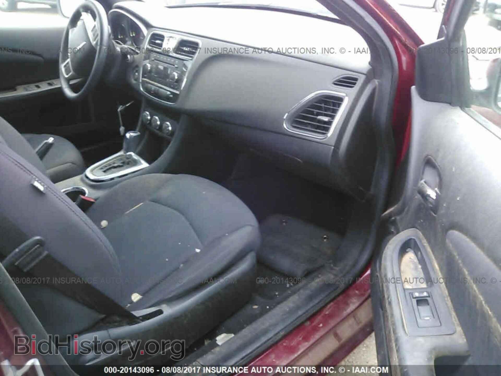 2013 Chrysler 200 - VIN: 1C3CCBBG7DN703070 - Фото 5