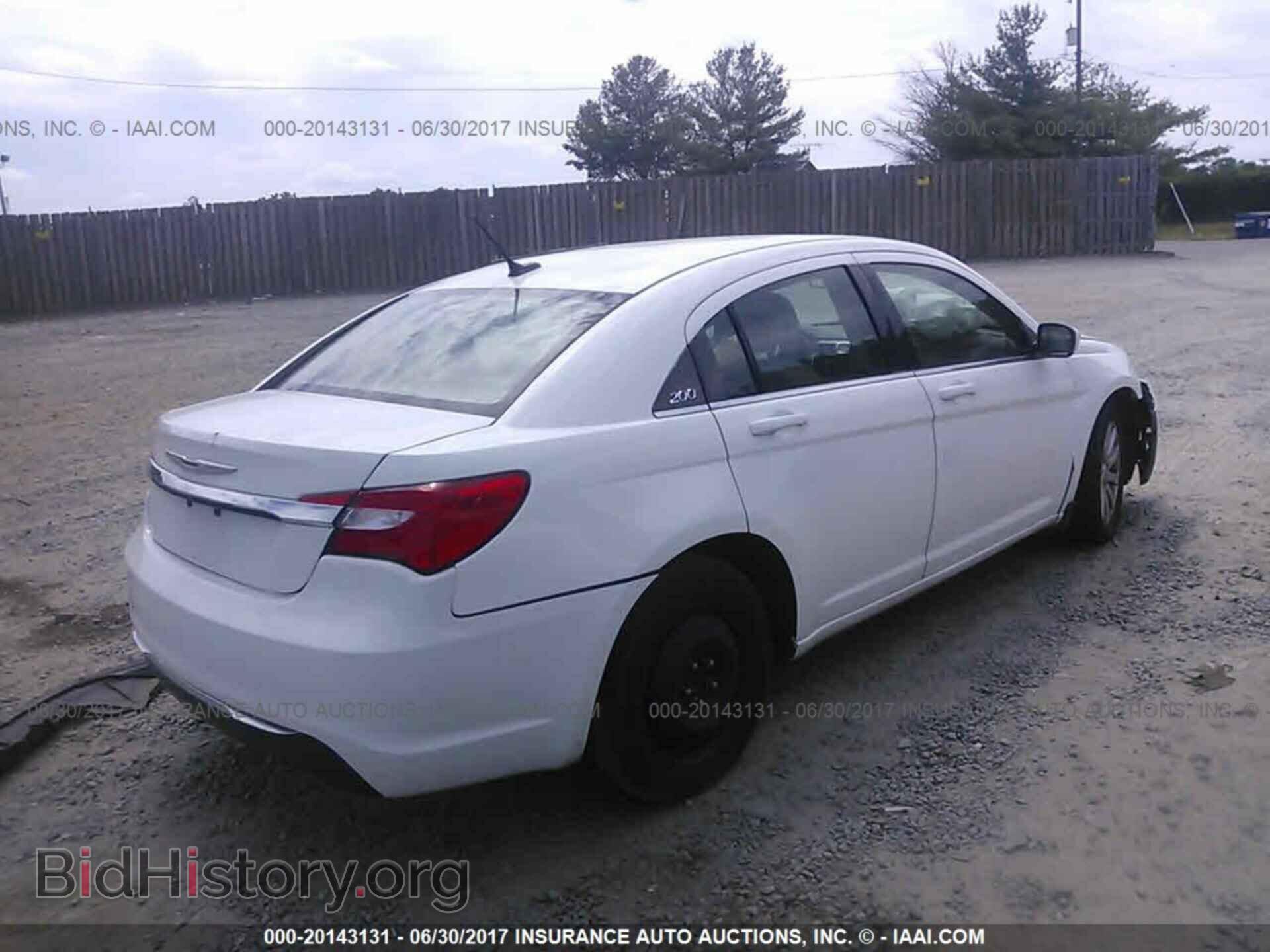 2011 Chrysler 200 - VIN: 1C3BC1FG8BN549904 - Фото 4