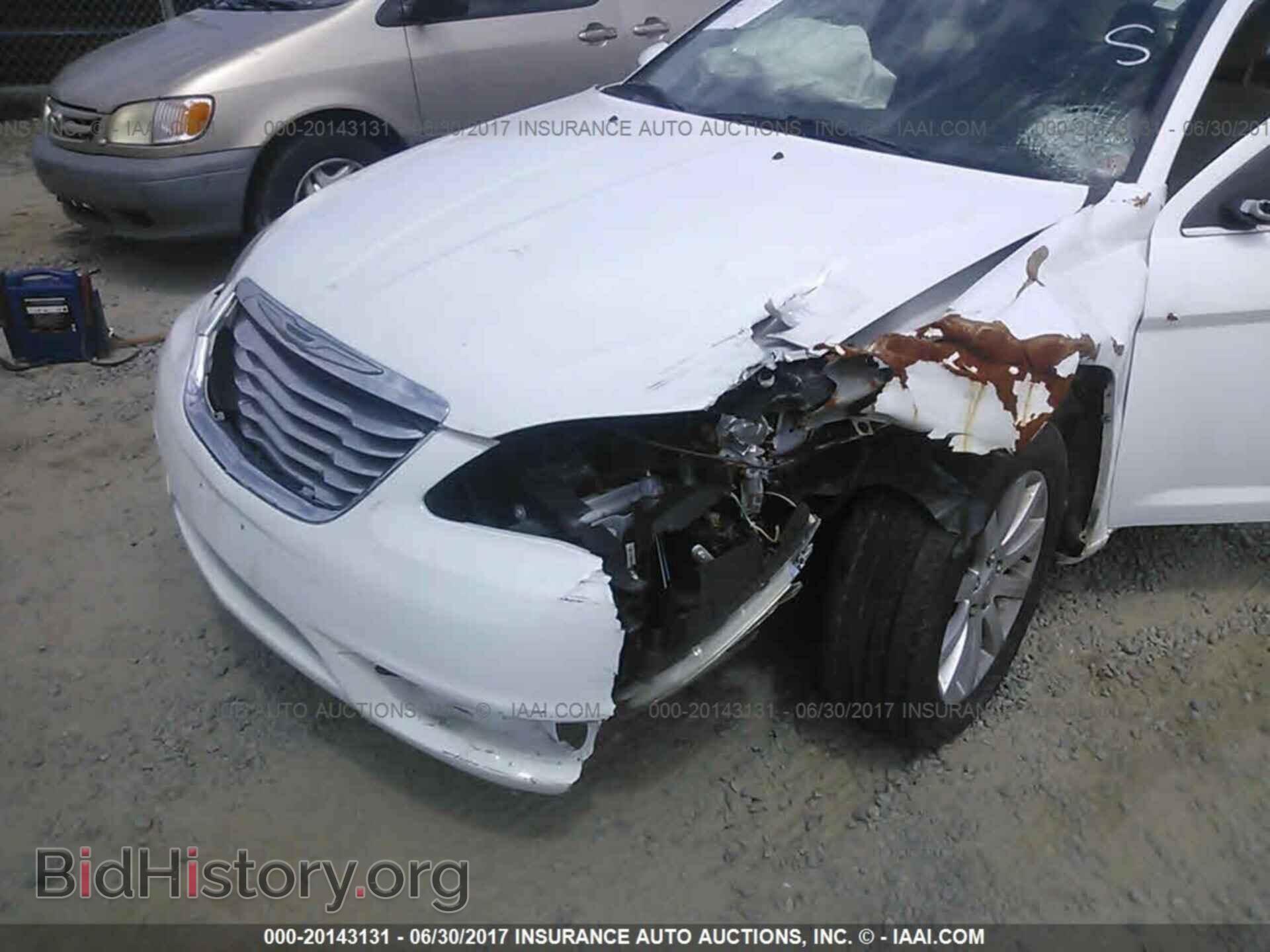 2011 Chrysler 200 - VIN: 1C3BC1FG8BN549904 - Фото 6