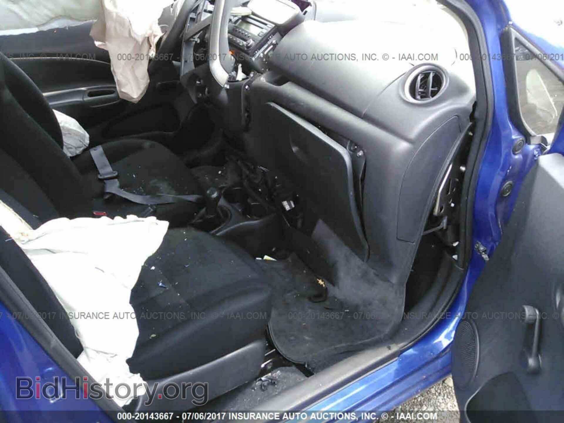 2014 Nissan Versa note - VIN: 3N1CE2CP8EL437342 - Photo 5