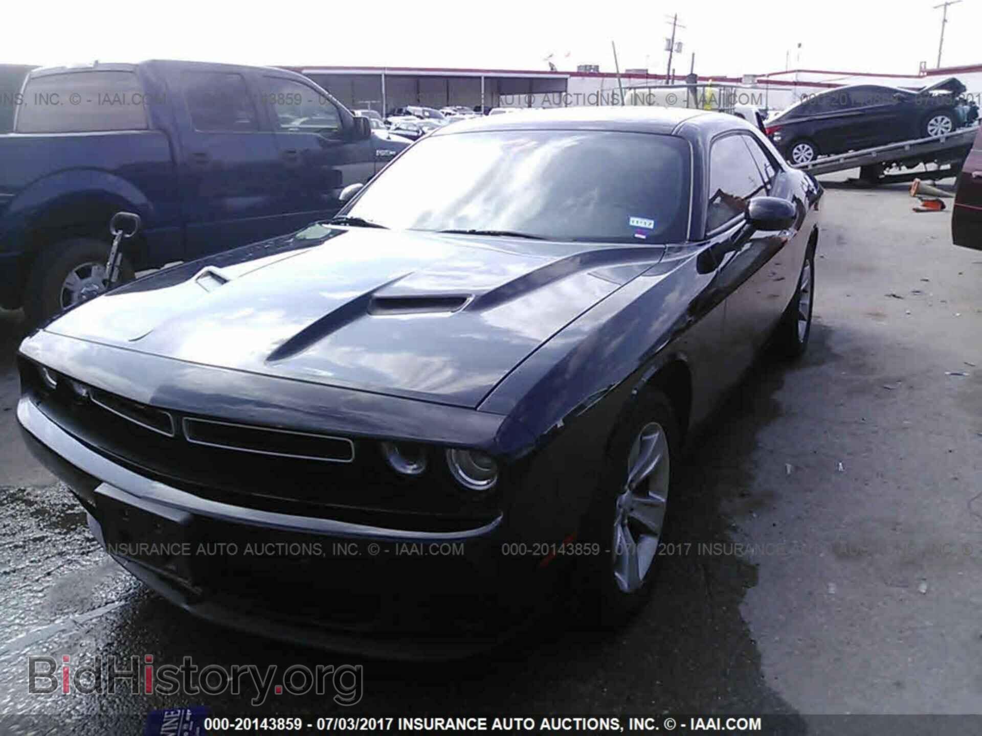 2015 Dodge Challenger - VIN: 2C3CDZAG2FH724573 - Photo 2