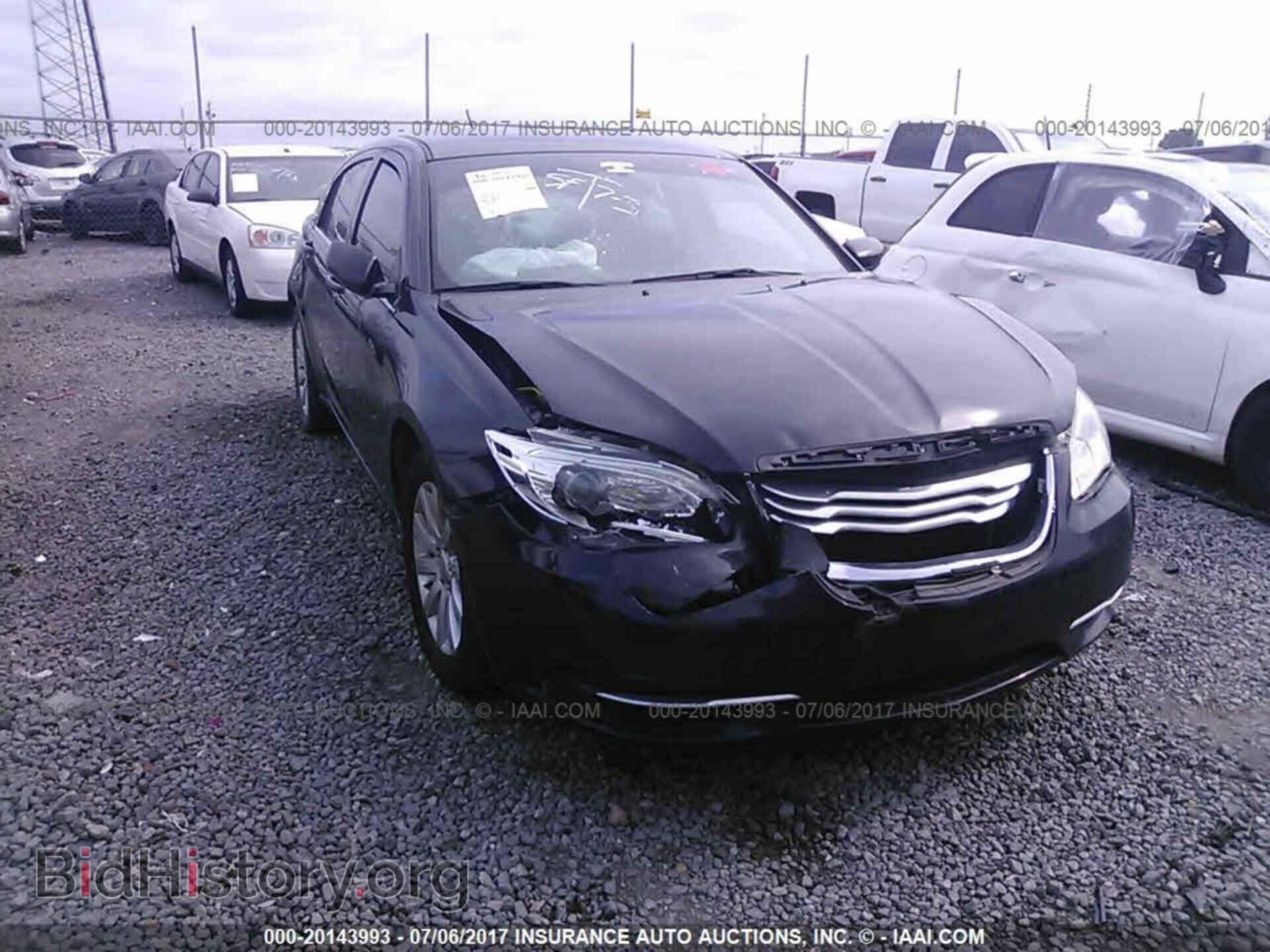 2014 Chrysler 200 - VIN: 1C3CCBBB4EN153204 - Photo 6