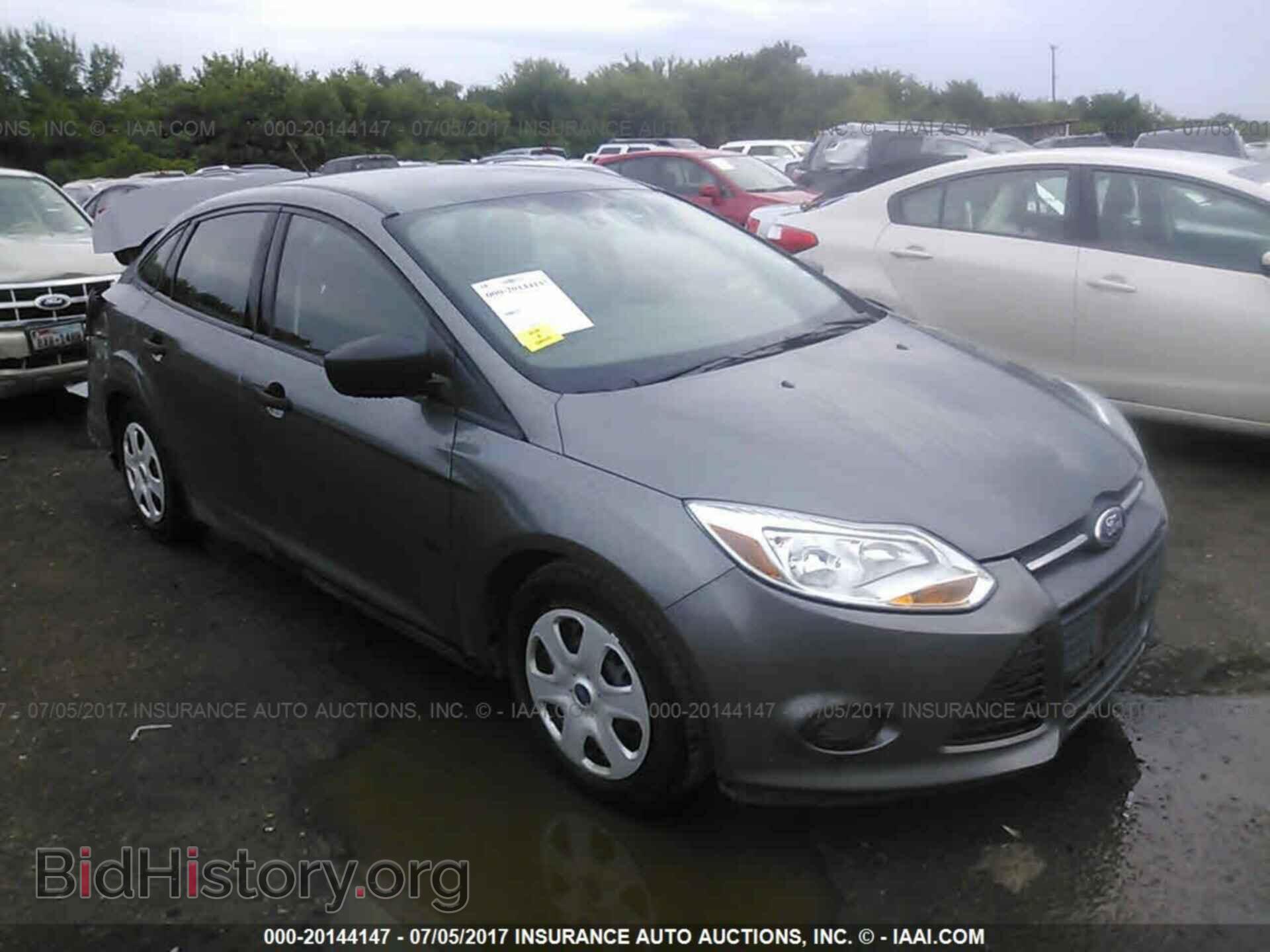 Photo 1FADP3E22DL306927 - Ford Focus 2013