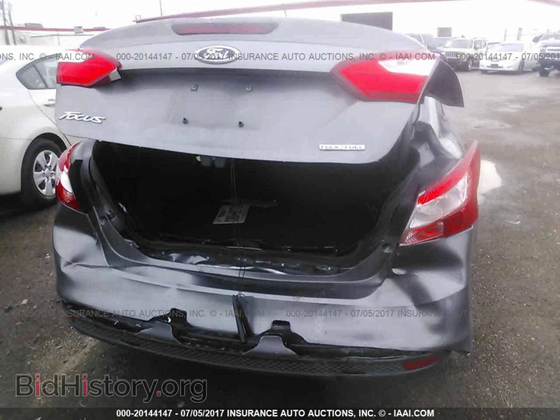 2013 Ford Focus - VIN: 1FADP3E22DL306927 - Photo 6
