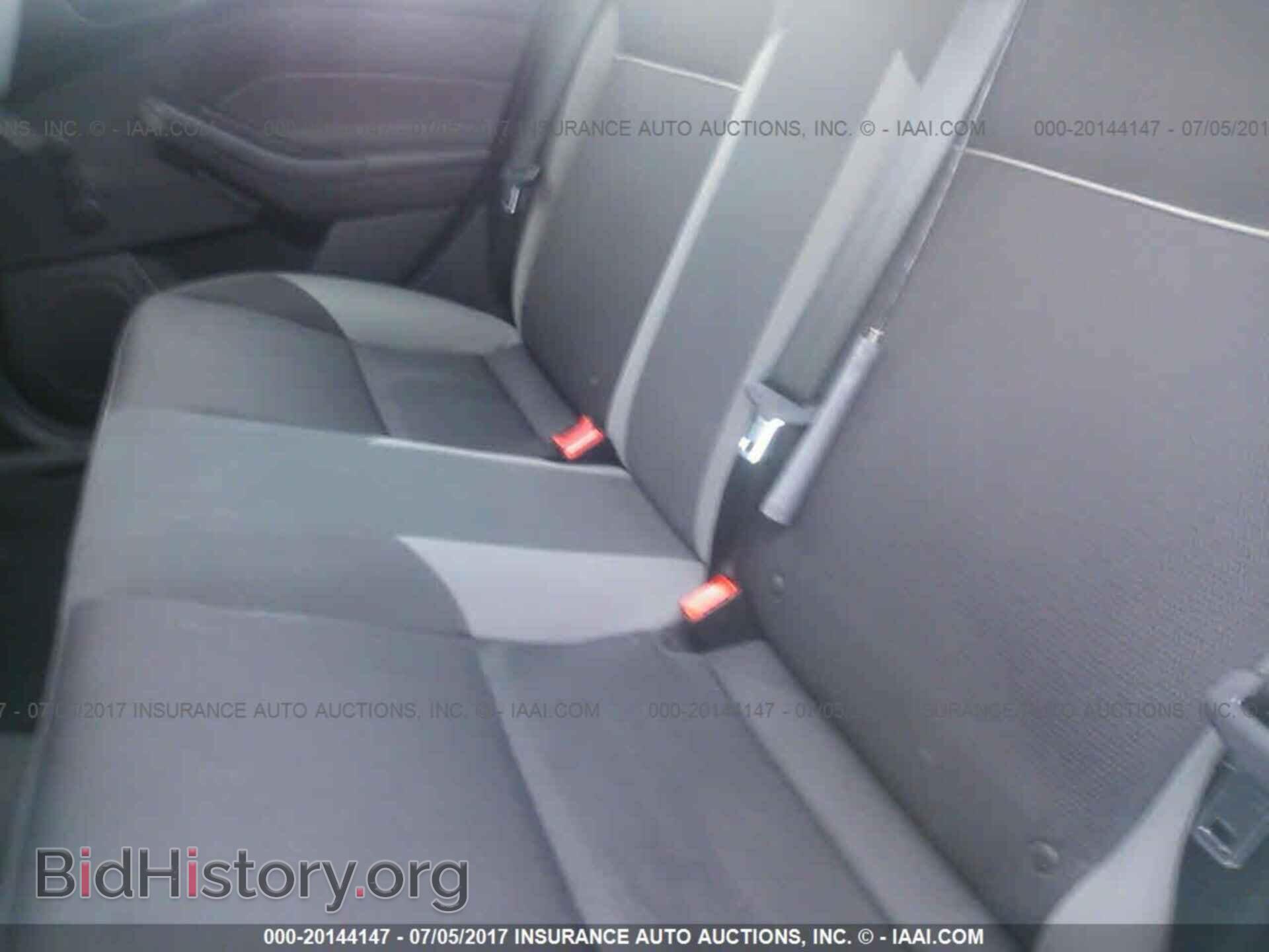 2013 Ford Focus - VIN: 1FADP3E22DL306927 - Photo 8