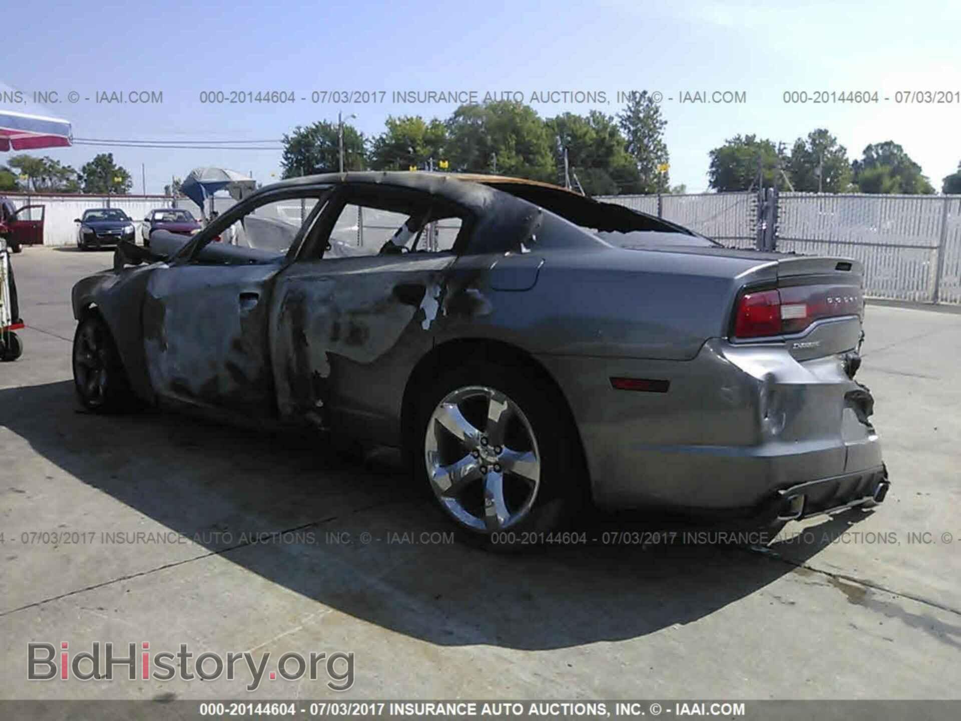 2012 Dodge Charger - VIN: 2C3CDXCT2CH163284 - Фото 3