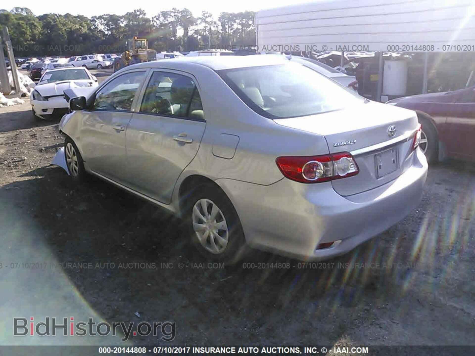 2013 Toyota Corolla - VIN: 2T1BU4EE8DC961479 - Photo 3