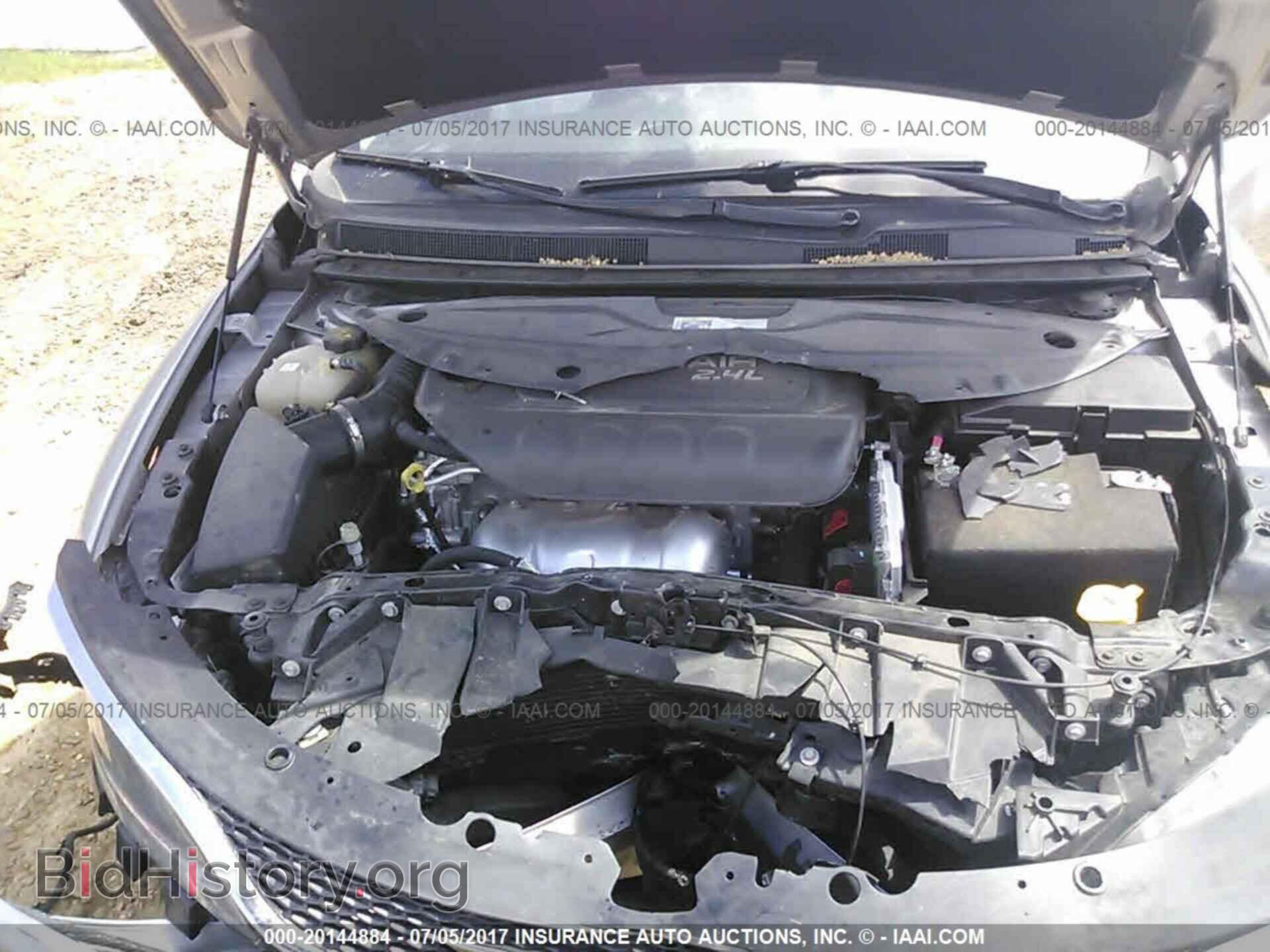 2015 Chrysler 200 - VIN: 1C3CCCAB2FN589820 - Photo 10