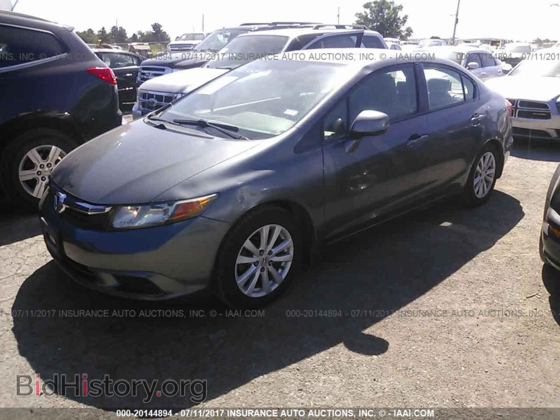 2012 Honda Civic - VIN: 2HGFB2F9XCH310146 - Photo 2