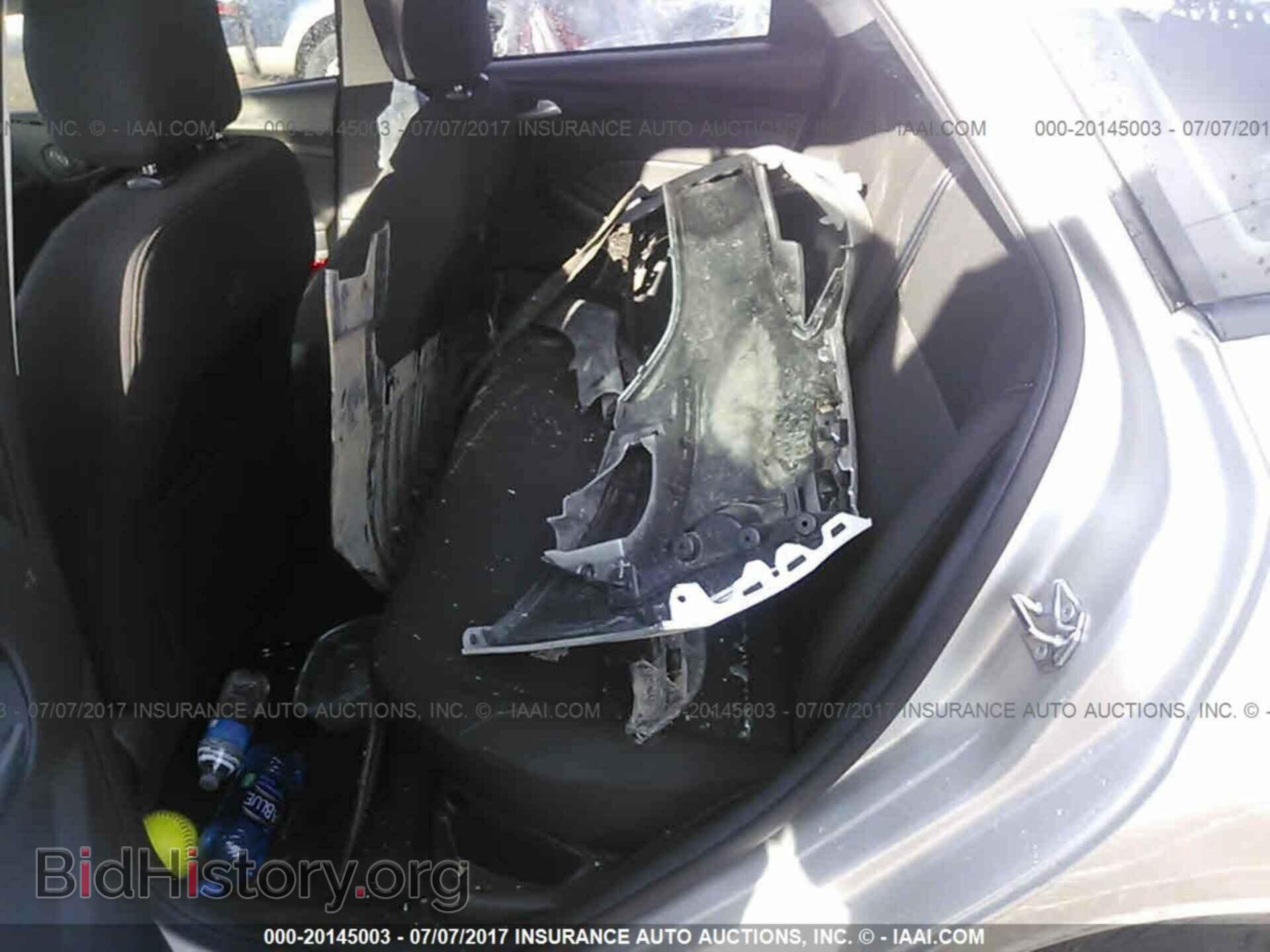 2017 Ford Focus - VIN: 1FADP3F24HL229630 - Photo 8