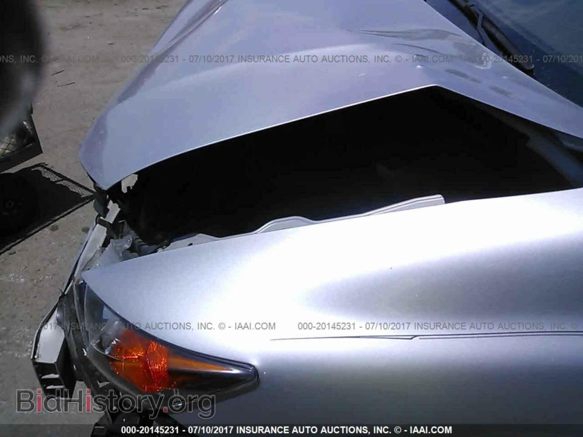 2012 Honda Civic - VIN: 2HGFB2F5XCH603333 - Photo 10
