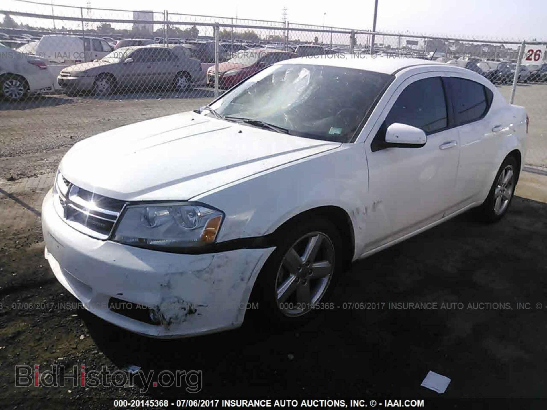 2013 Dodge Avenger - VIN: 1C3CDZCB2DN660802 - Фото 2