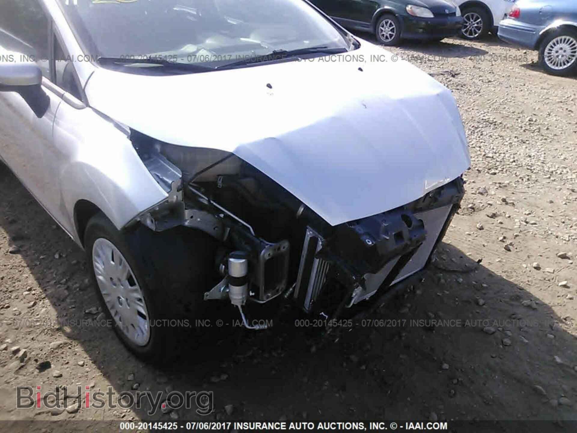 2015 Ford Fiesta - VIN: 3FADP4BE8FM175993 - Фото 6