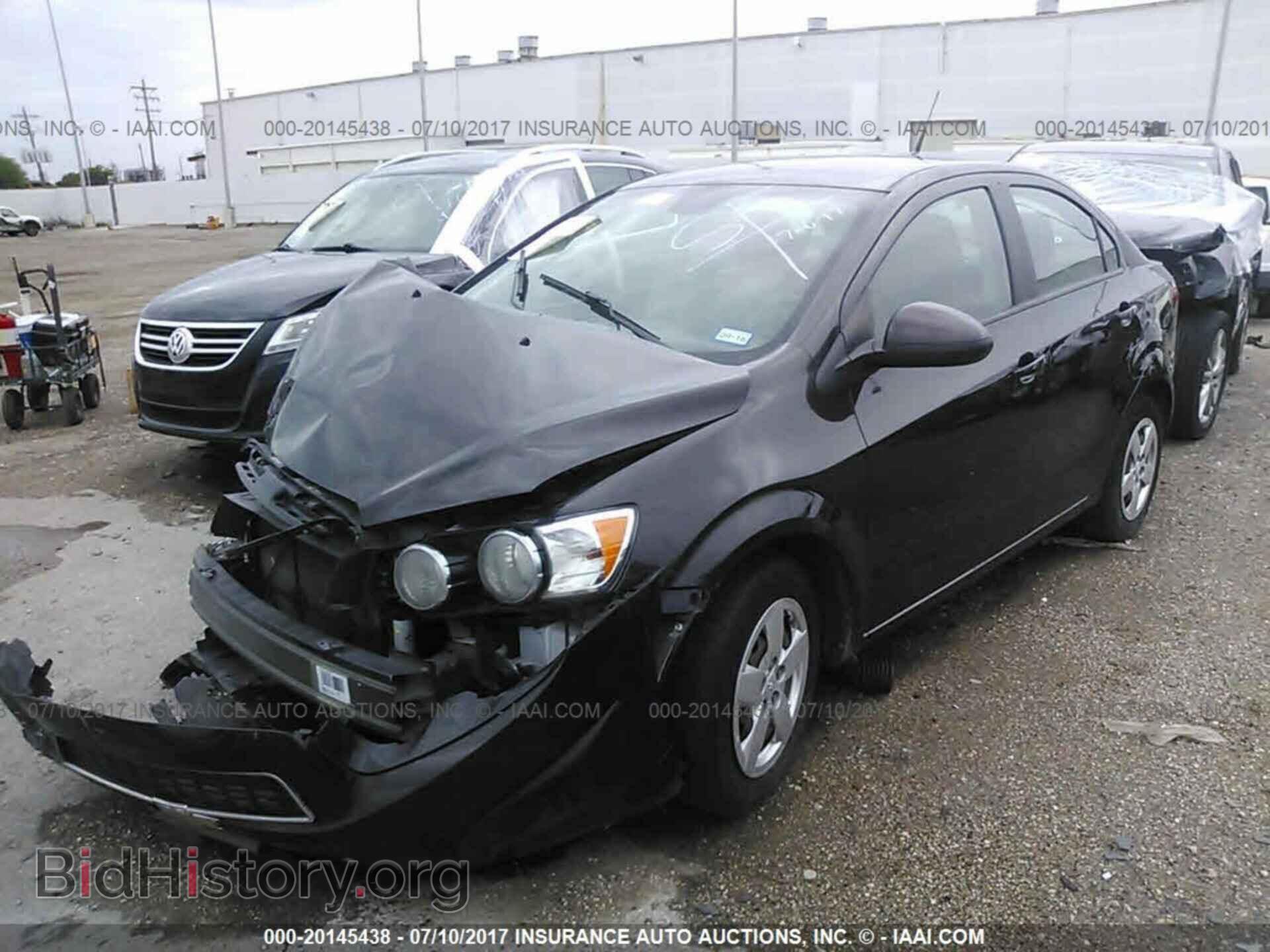 2013 Chevrolet Sonic - VIN: 1G1JA5SH7D4249694 - Фото 2