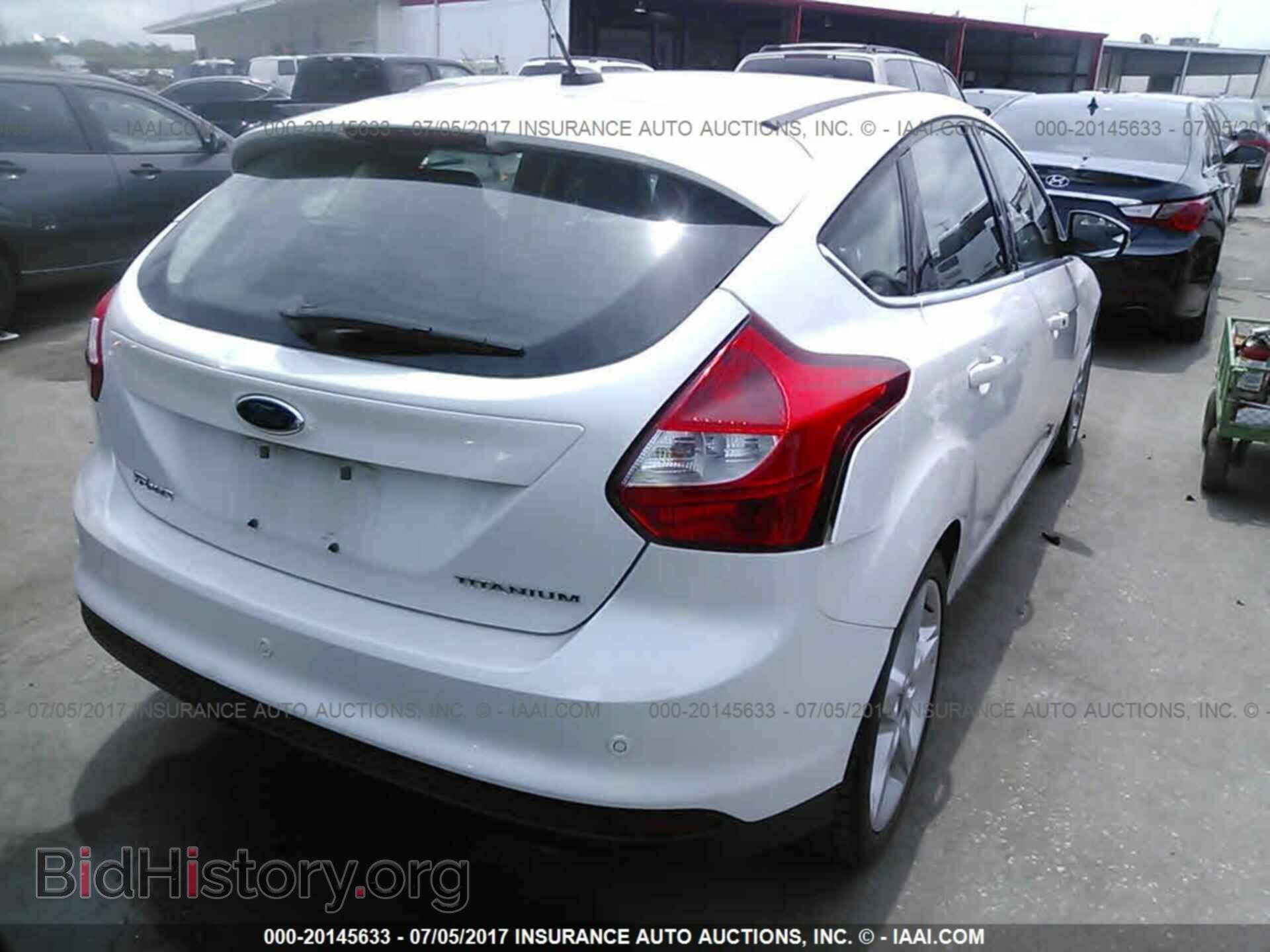 2012 Ford Focus - VIN: 1FAHP3N27CL312724 - Photo 4