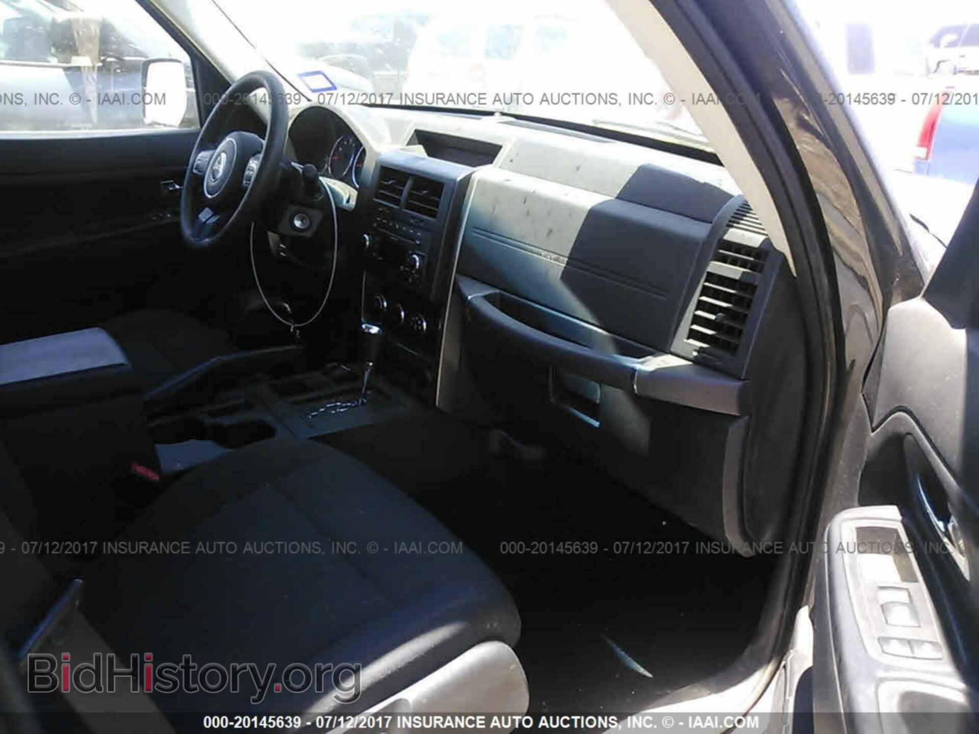 2011 Jeep Liberty - VIN: 1J4PN2GK4BW557491 - Фото 5