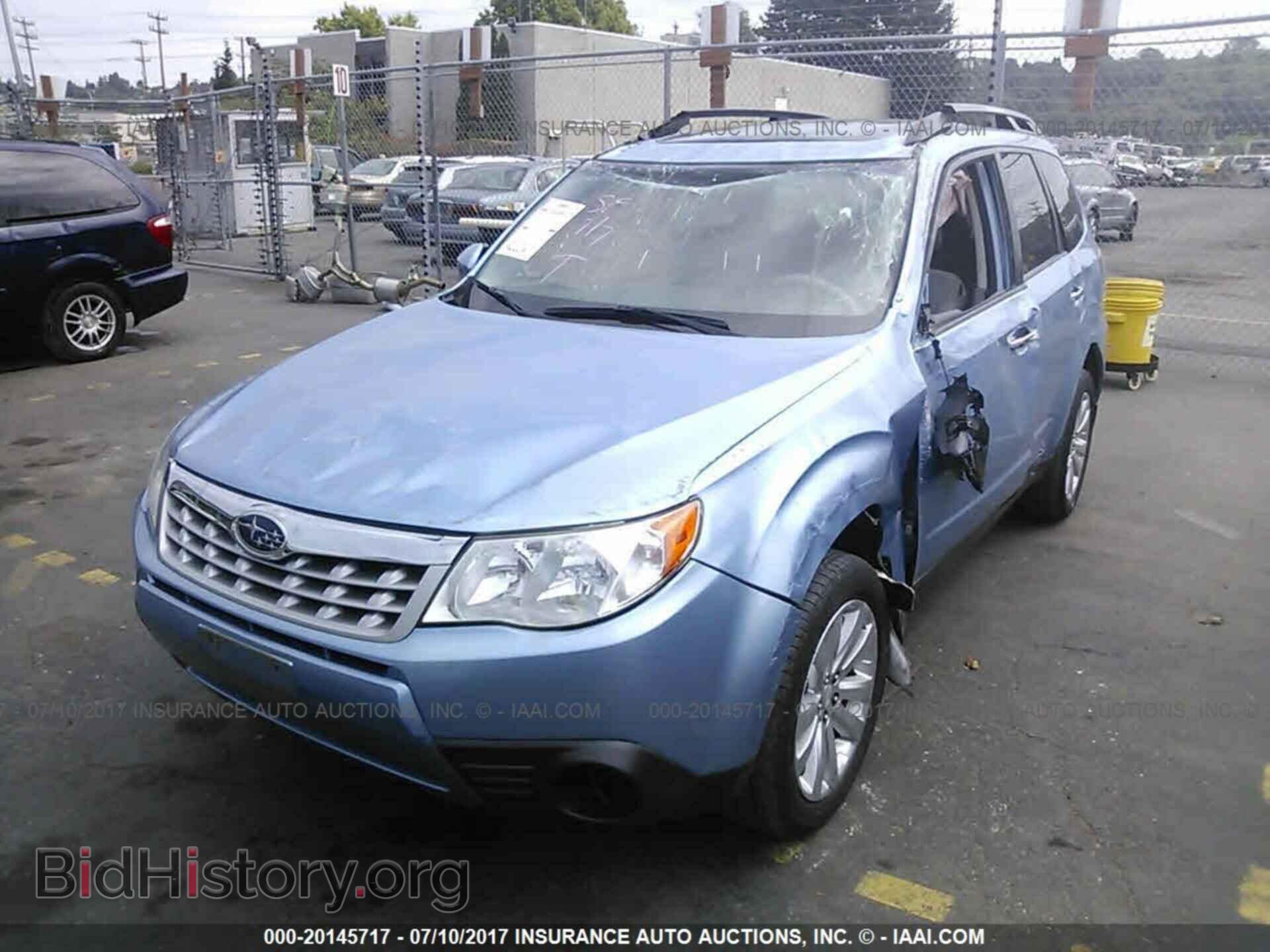 2011 Subaru Forester - VIN: JF2SHADC5BH720993 - Фото 2