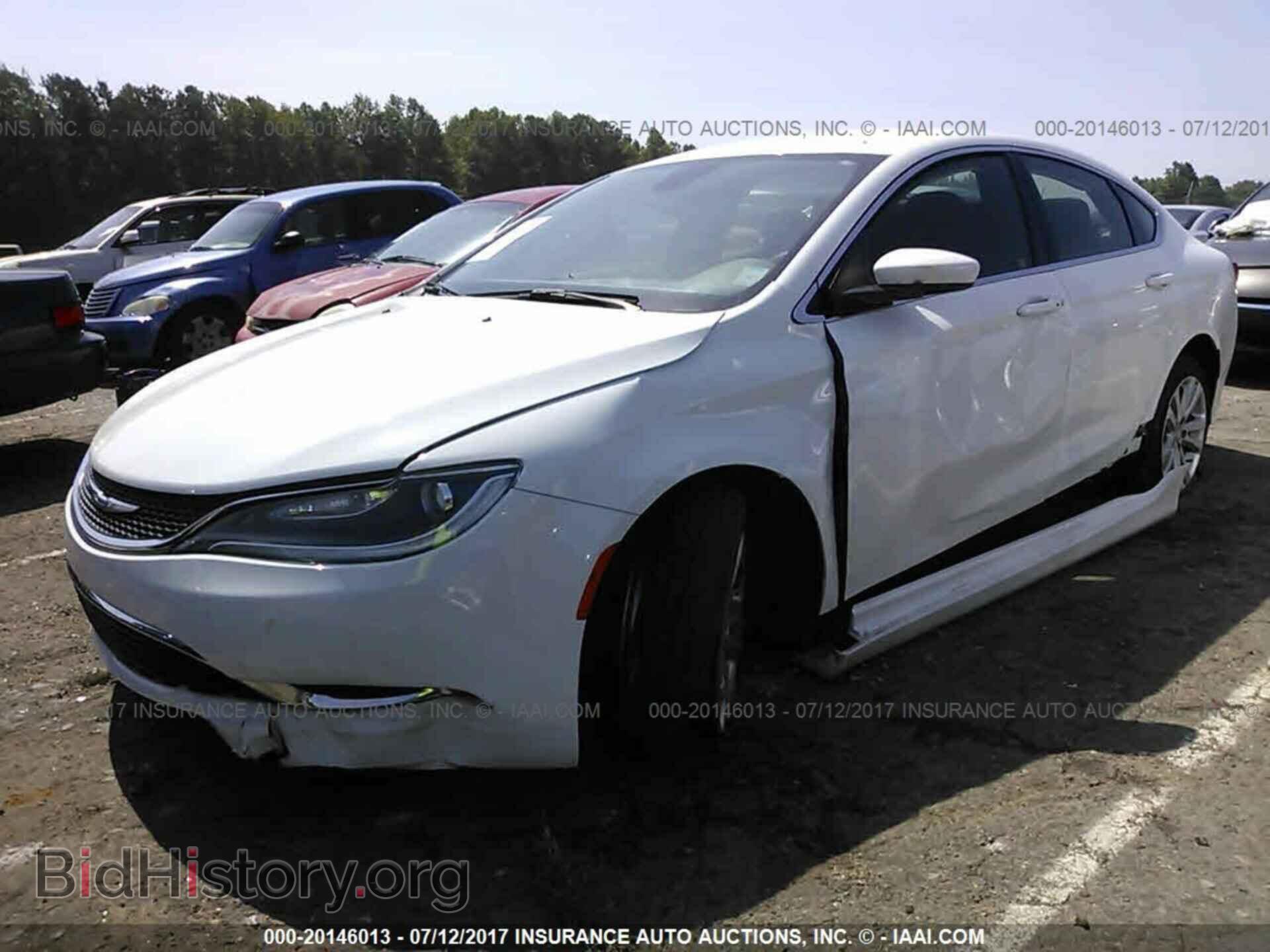 2016 Chrysler 200 - VIN: 1C3CCCAB6GN108601 - Photo 2
