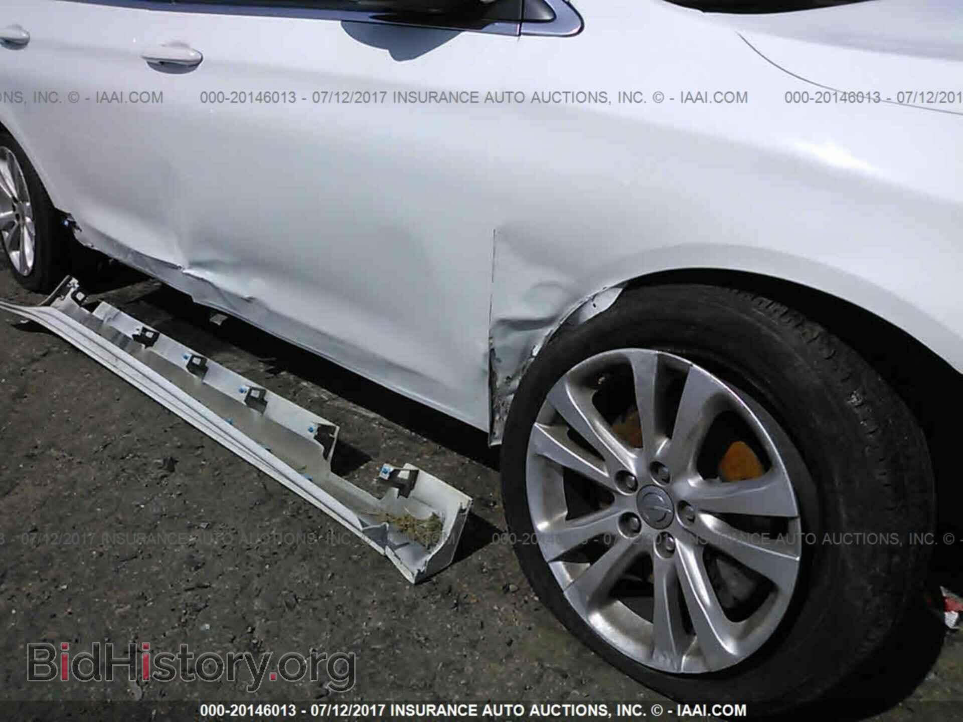 2016 Chrysler 200 - VIN: 1C3CCCAB6GN108601 - Photo 6