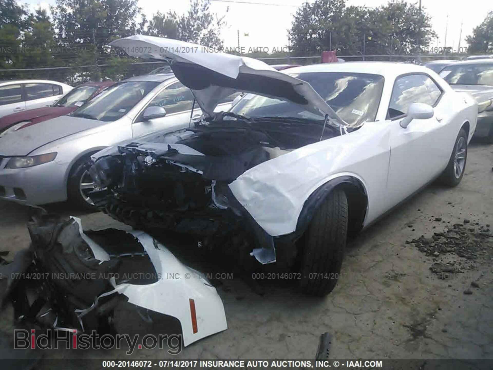 2017 Dodge Challenger - VIN: 2C3CDZAG5HH592640 - Фото 2