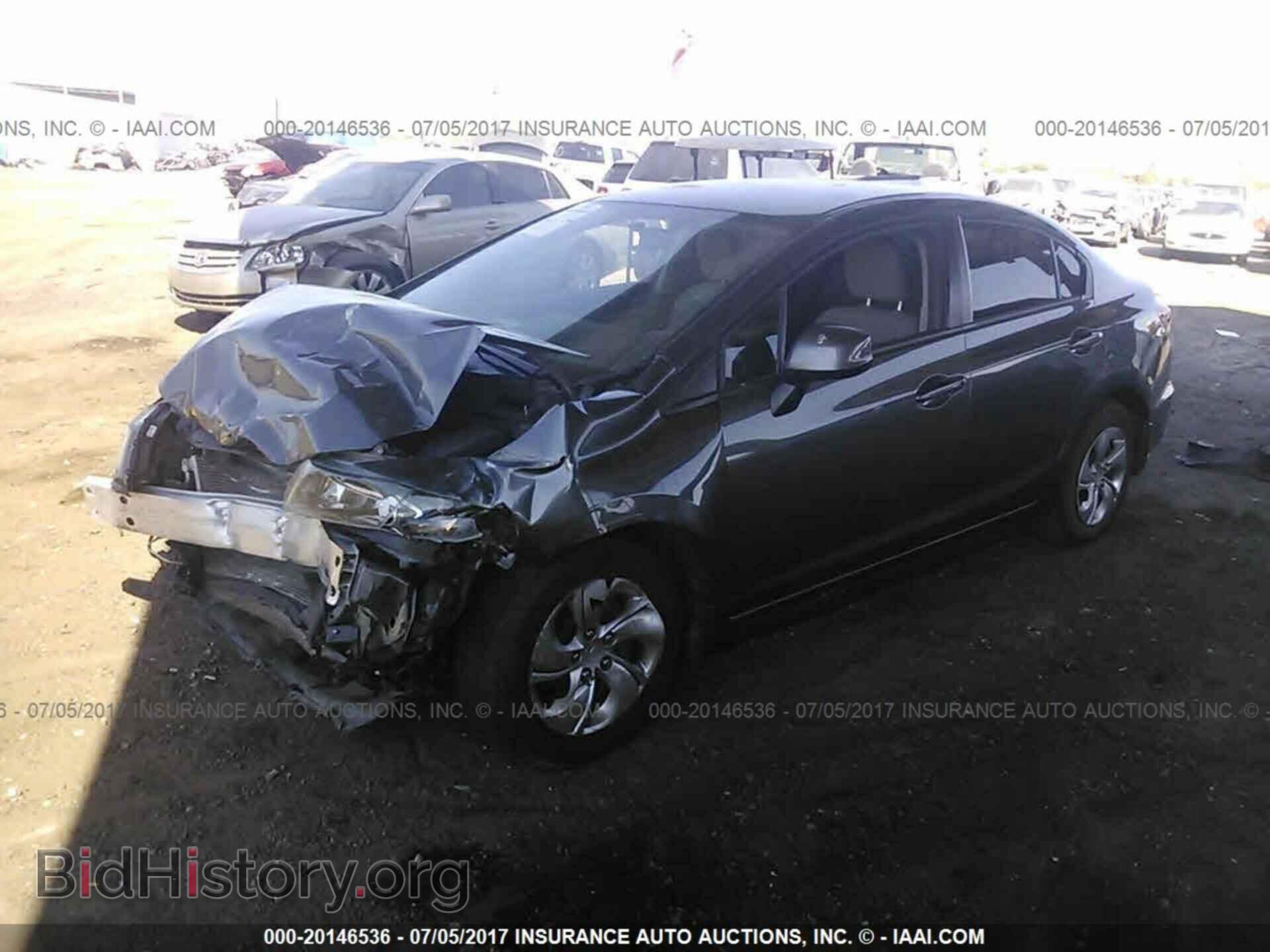 2013 Honda Civic - VIN: 19XFB2F5XDE082285 - Фото 2