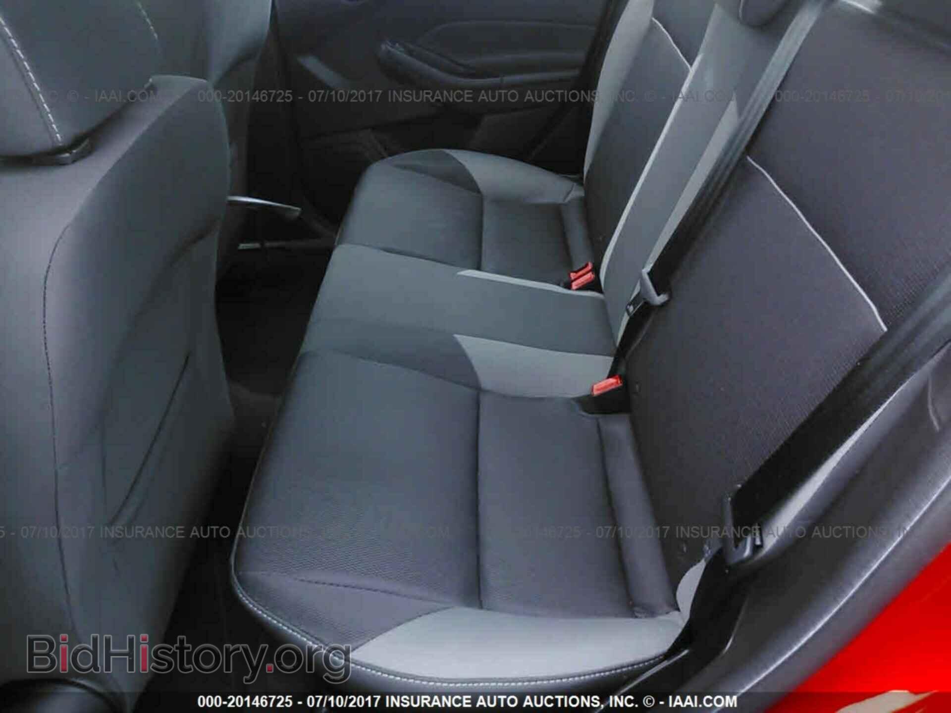 2014 Ford Focus - VIN: 1FADP3F20EL428959 - Photo 8