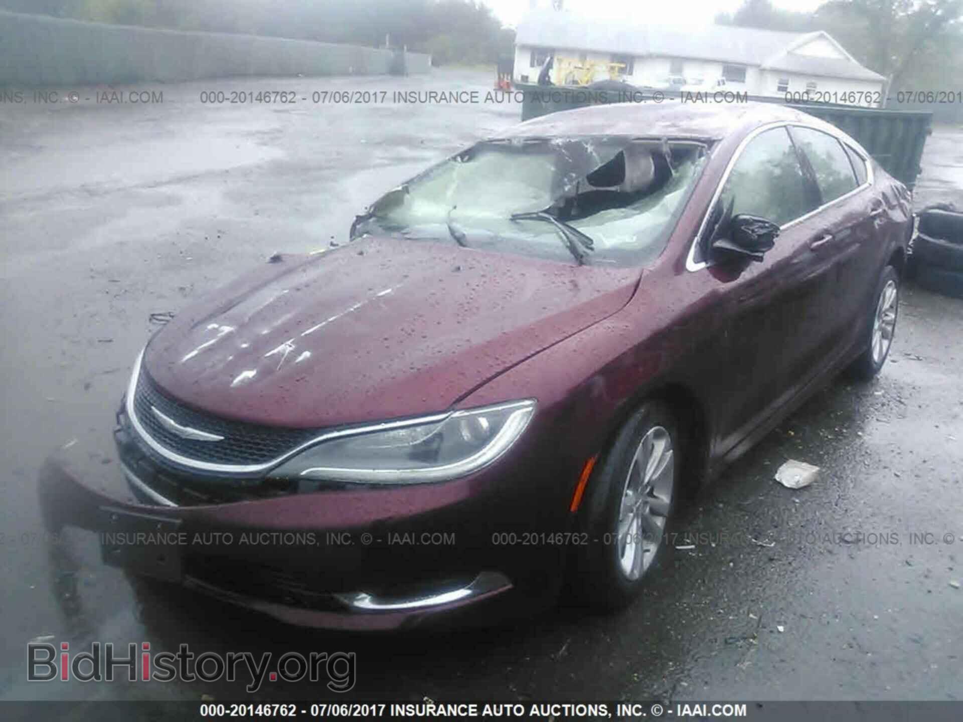 2016 Chrysler 200 - VIN: 1C3CCCAB2GN102598 - Photo 2
