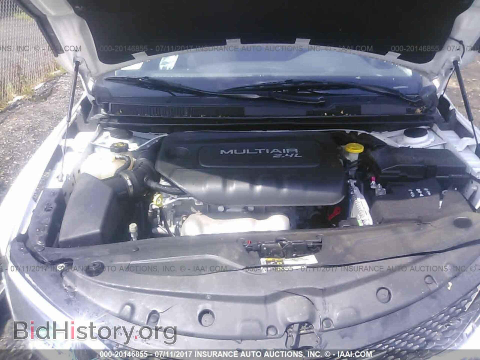 2015 Chrysler 200 - VIN: 1C3CCCAB3FN664315 - Photo 10