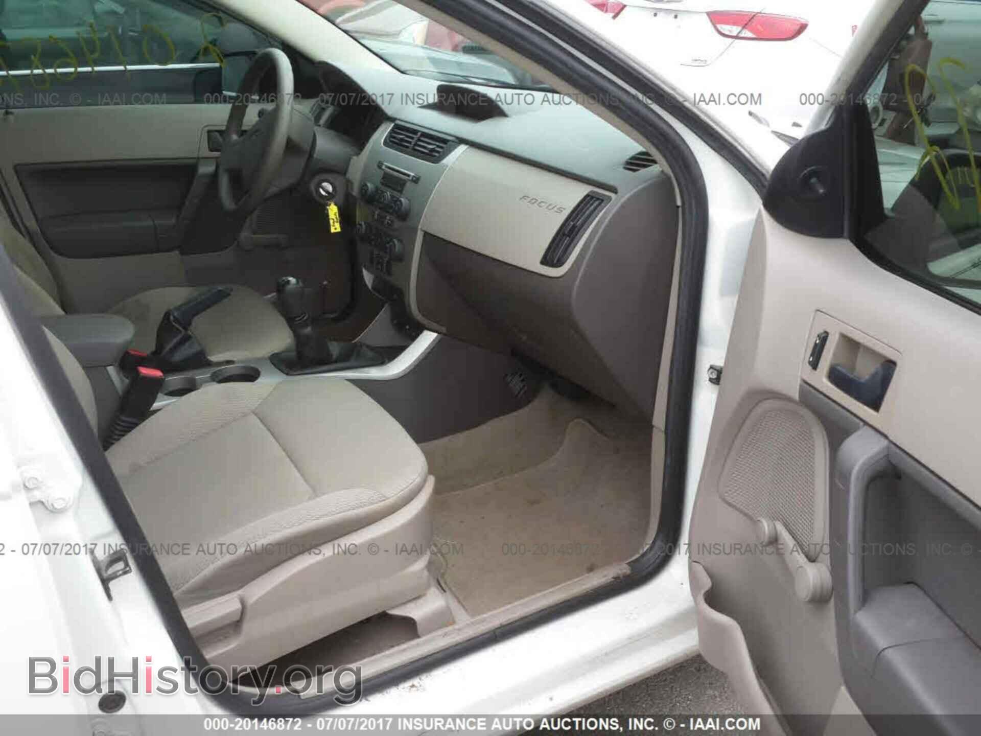 2011 Ford Focus - VIN: 1FAHP3EN1BW178364 - Фото 5