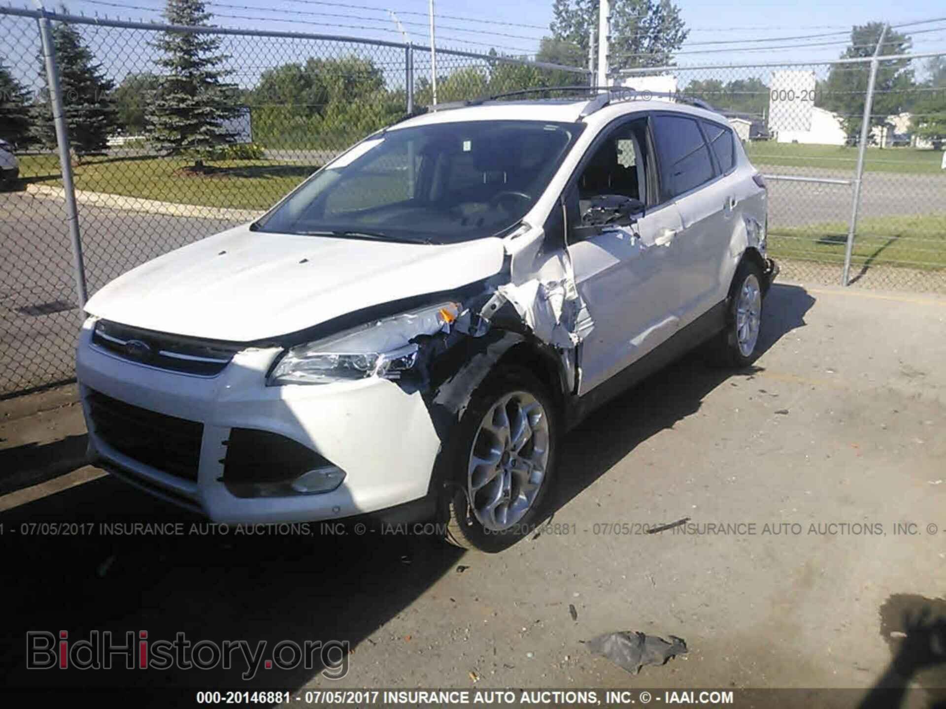 2013 Ford Escape - VIN: 1FMCU9J97DUA52772 - Photo 2