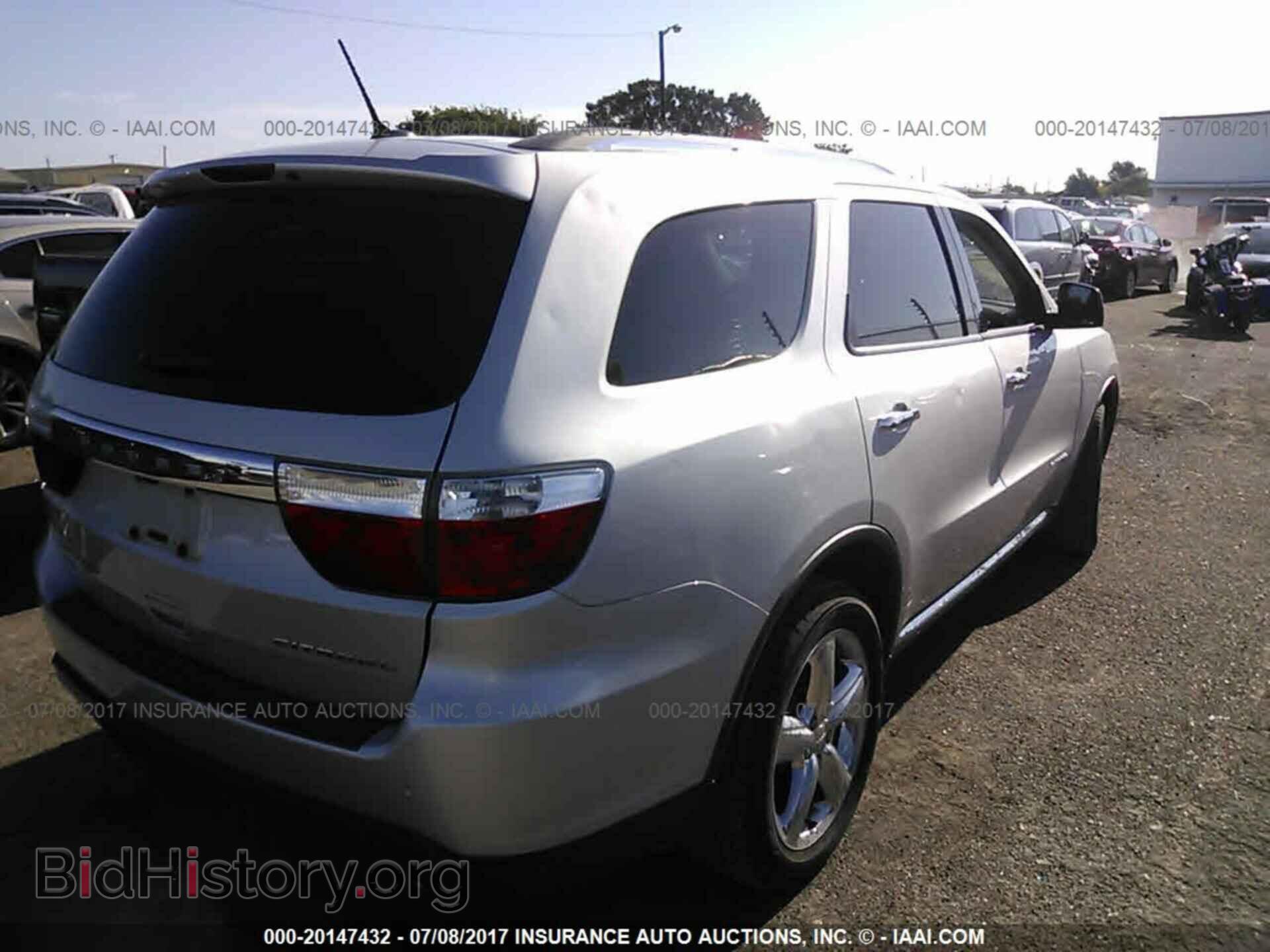 2012 Dodge Durango - VIN: 1C4SDJET0CC100656 - Photo 4