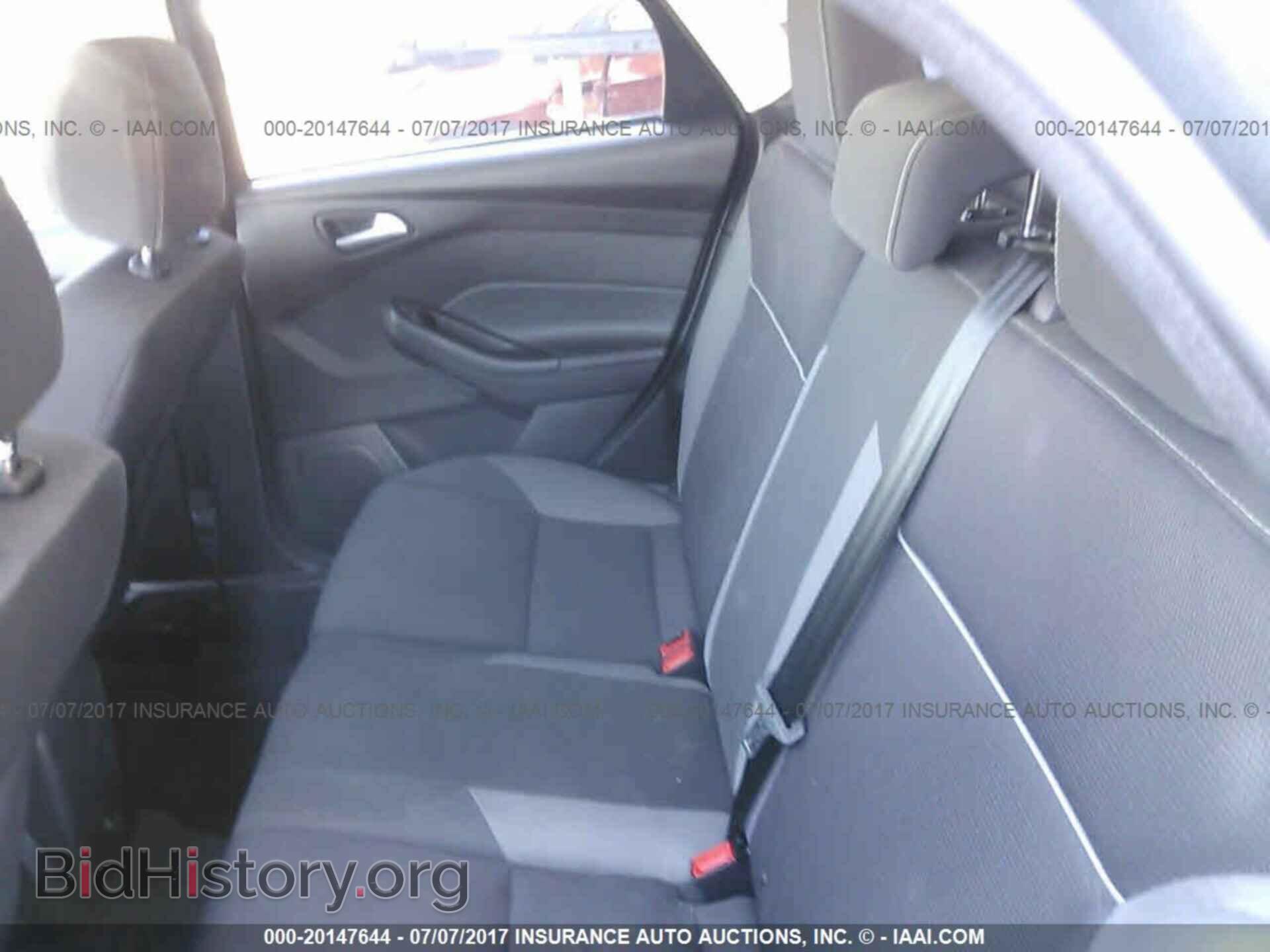 2014 Ford Focus - VIN: 1FADP3K21EL155567 - Фото 8