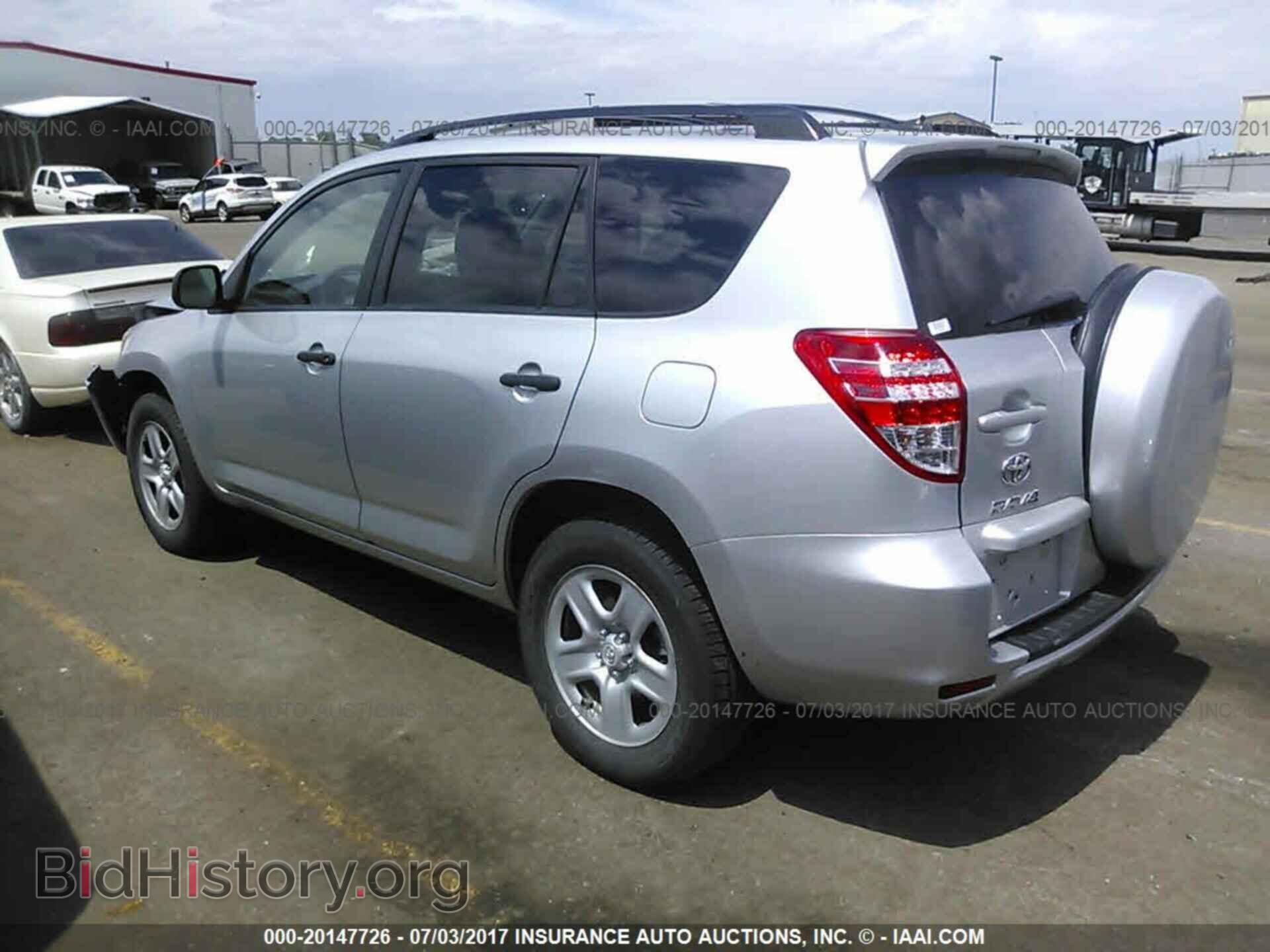 2012 Toyota Rav4 - VIN: 2T3BF4DV9CW202324 - Фото 3