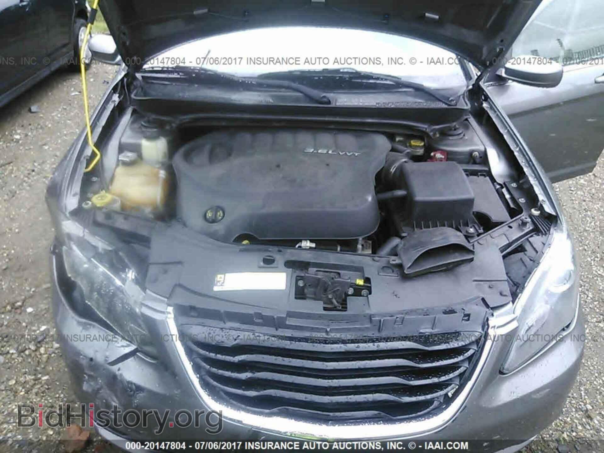 2012 Chrysler 200 - VIN: 1C3CCBBG1CN250093 - Фото 10