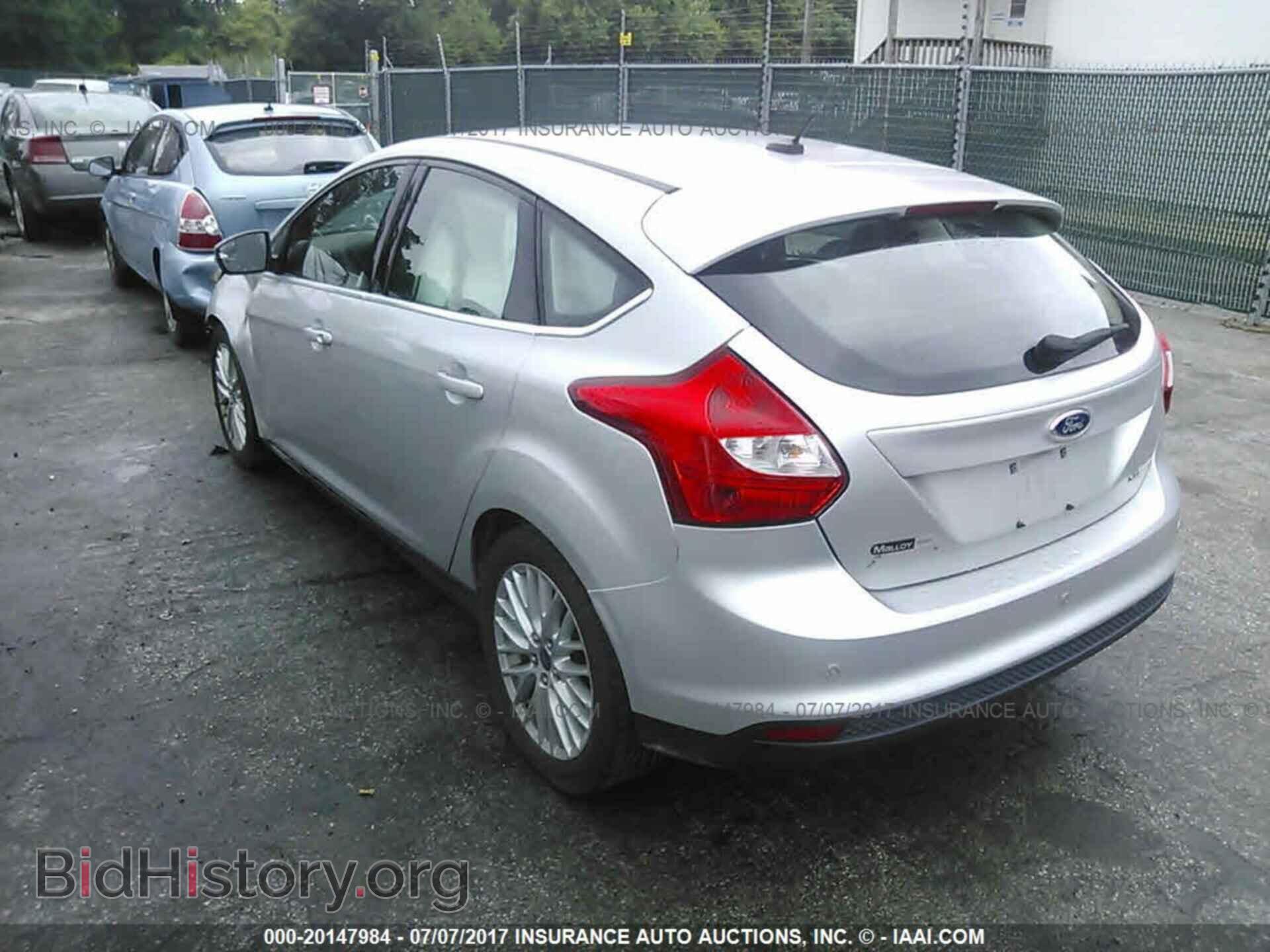 2012 Ford Focus - VIN: 1FAHP3M26CL332688 - Фото 3