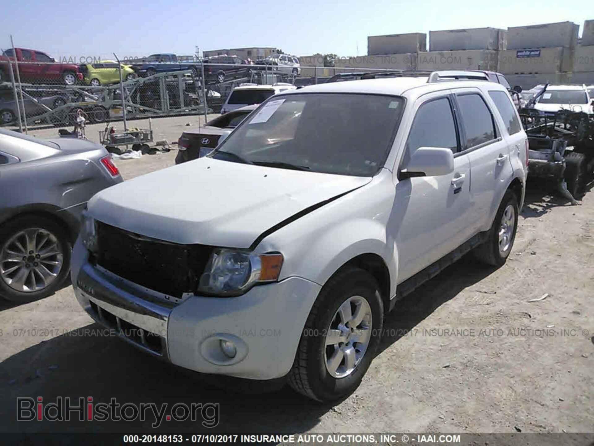 2012 Ford Escape - VIN: 1FMCU0EG4CKC20592 - Photo 2