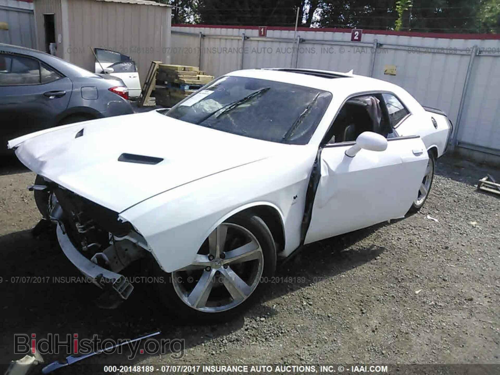 2015 Dodge Challenger - VIN: 2C3CDZFJ2FH910067 - Photo 2