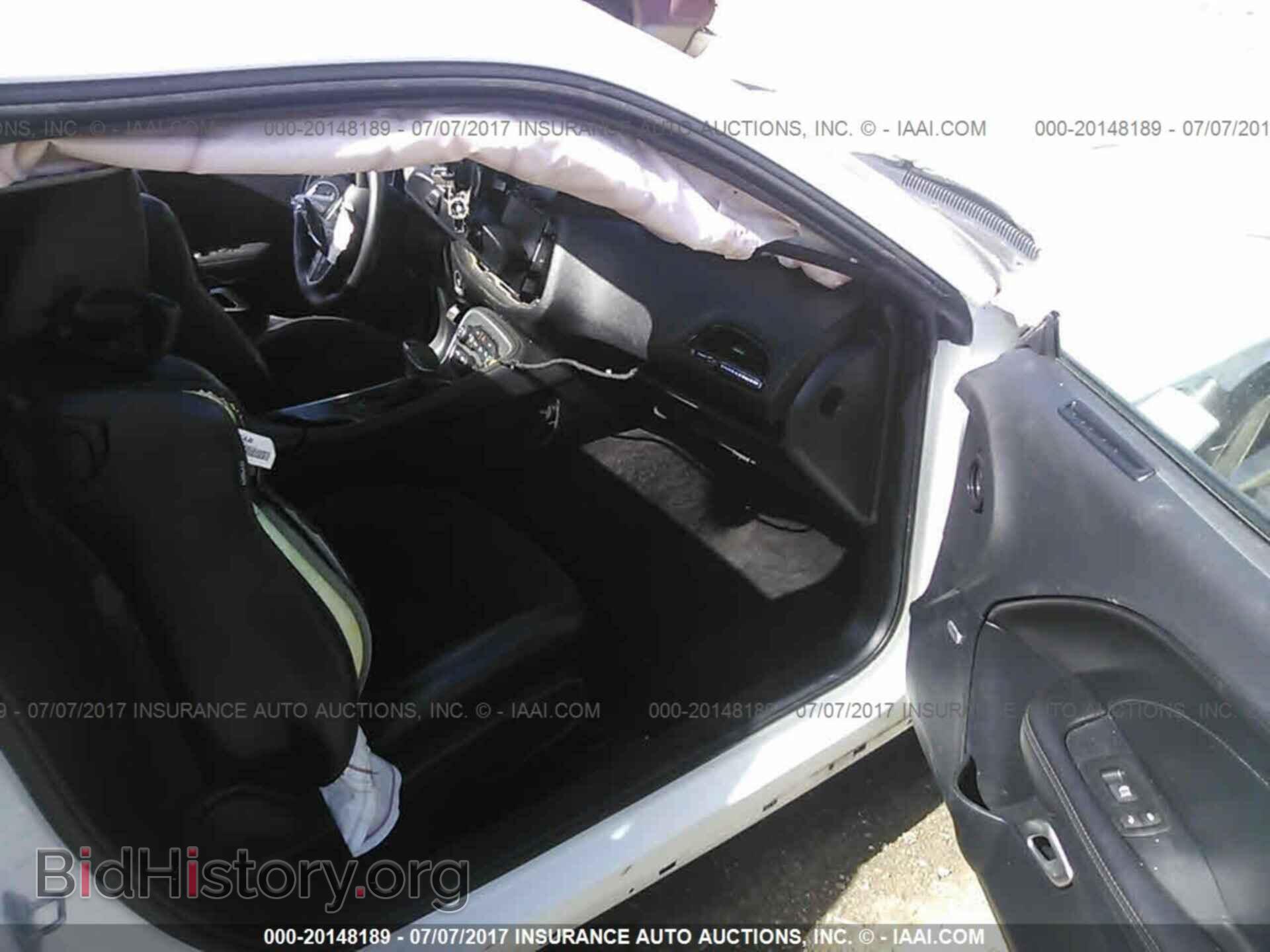 2015 Dodge Challenger - VIN: 2C3CDZFJ2FH910067 - Photo 5