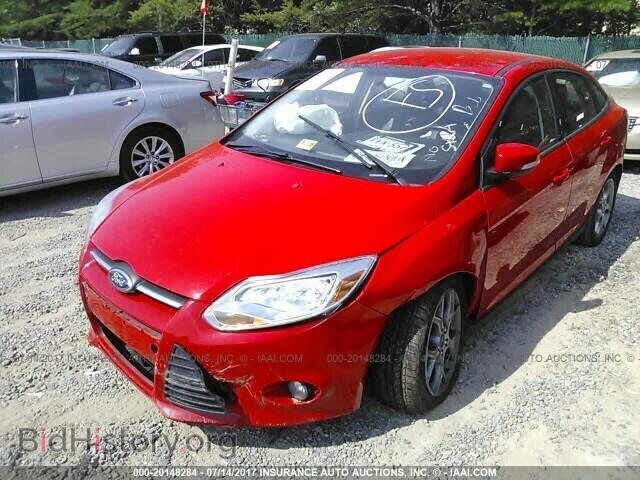 2013 Ford Focus - VIN: 1FADP3F22DL269974 - Photo 2