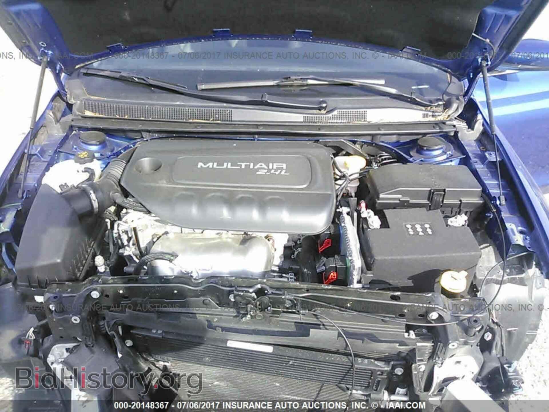 2016 Chrysler 200 - VIN: 1C3CCCAB0GN192477 - Фото 10