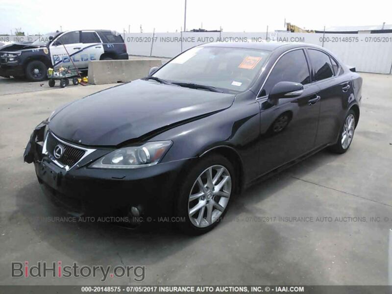 2011 Lexus IS (VIN JTHCE5C24B5000760) — фото 2 из 10